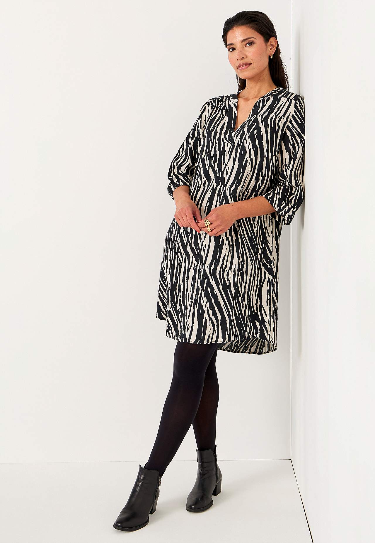 Gewebtes Kleid