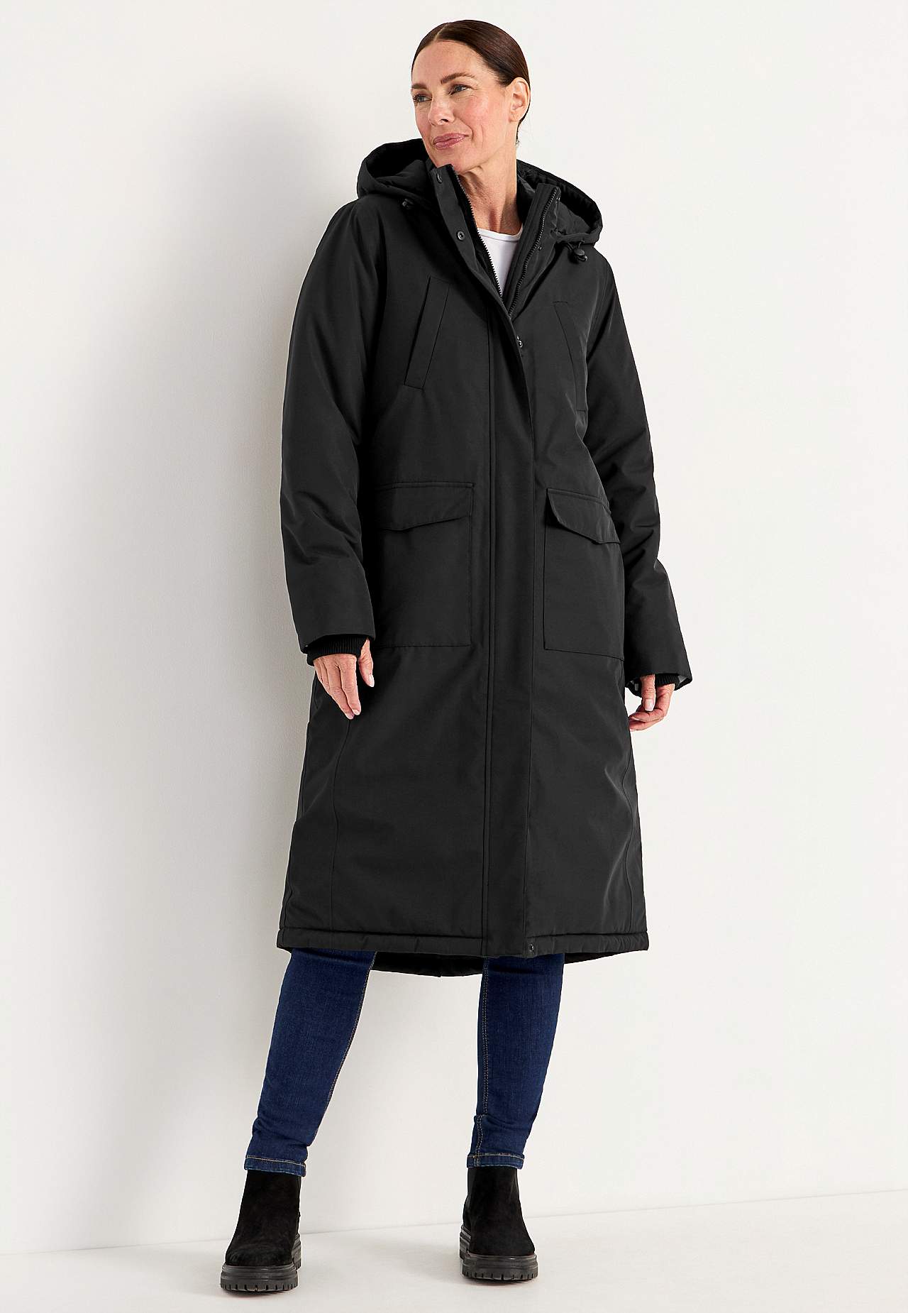Funktionaler, warm gefütterter, langer Parka