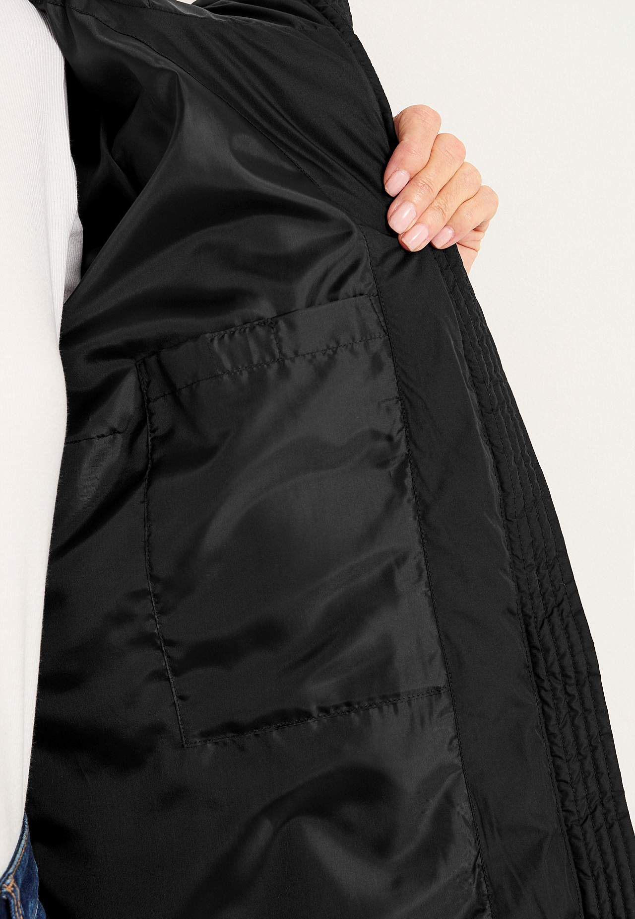 Lange Jacke mit flauschiger Polsterung