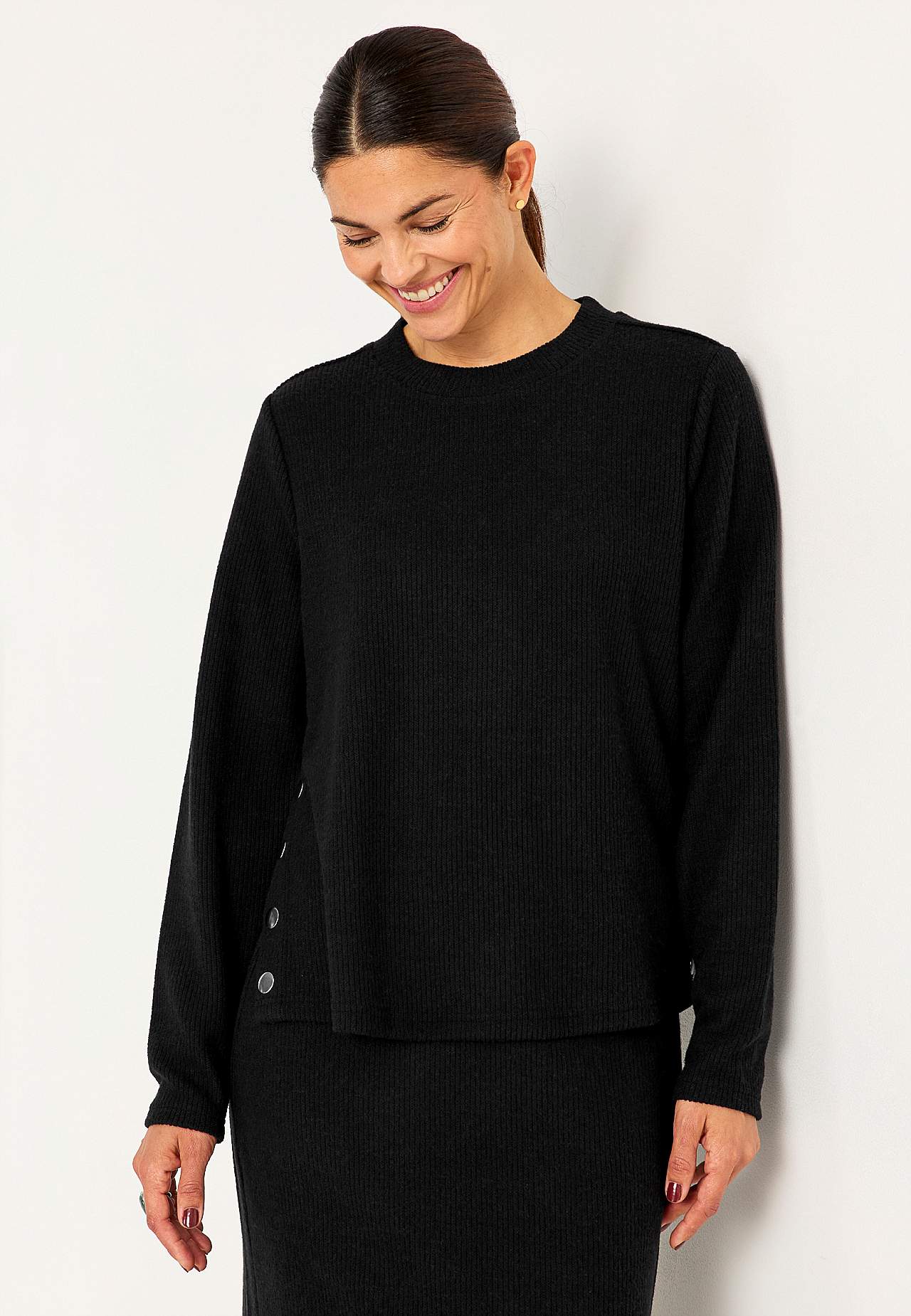 Super weicher Pullover mit Knöpfen