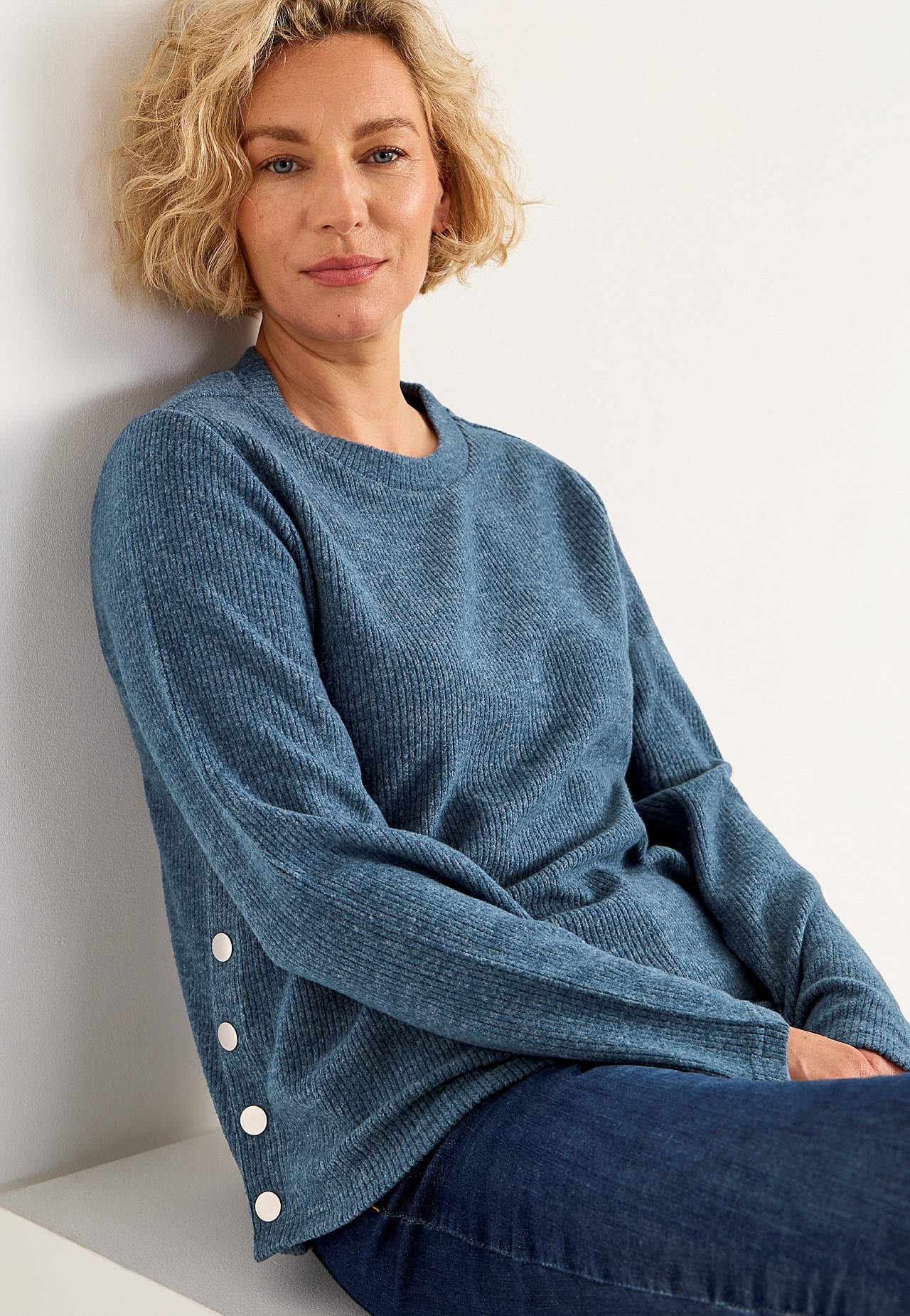Super weicher Pullover mit Knöpfen