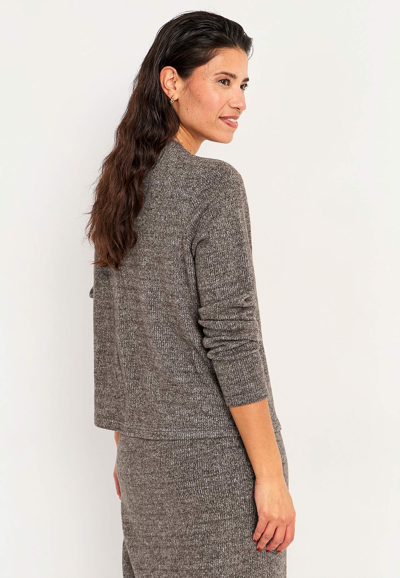 Super weicher Pullover mit Knöpfen