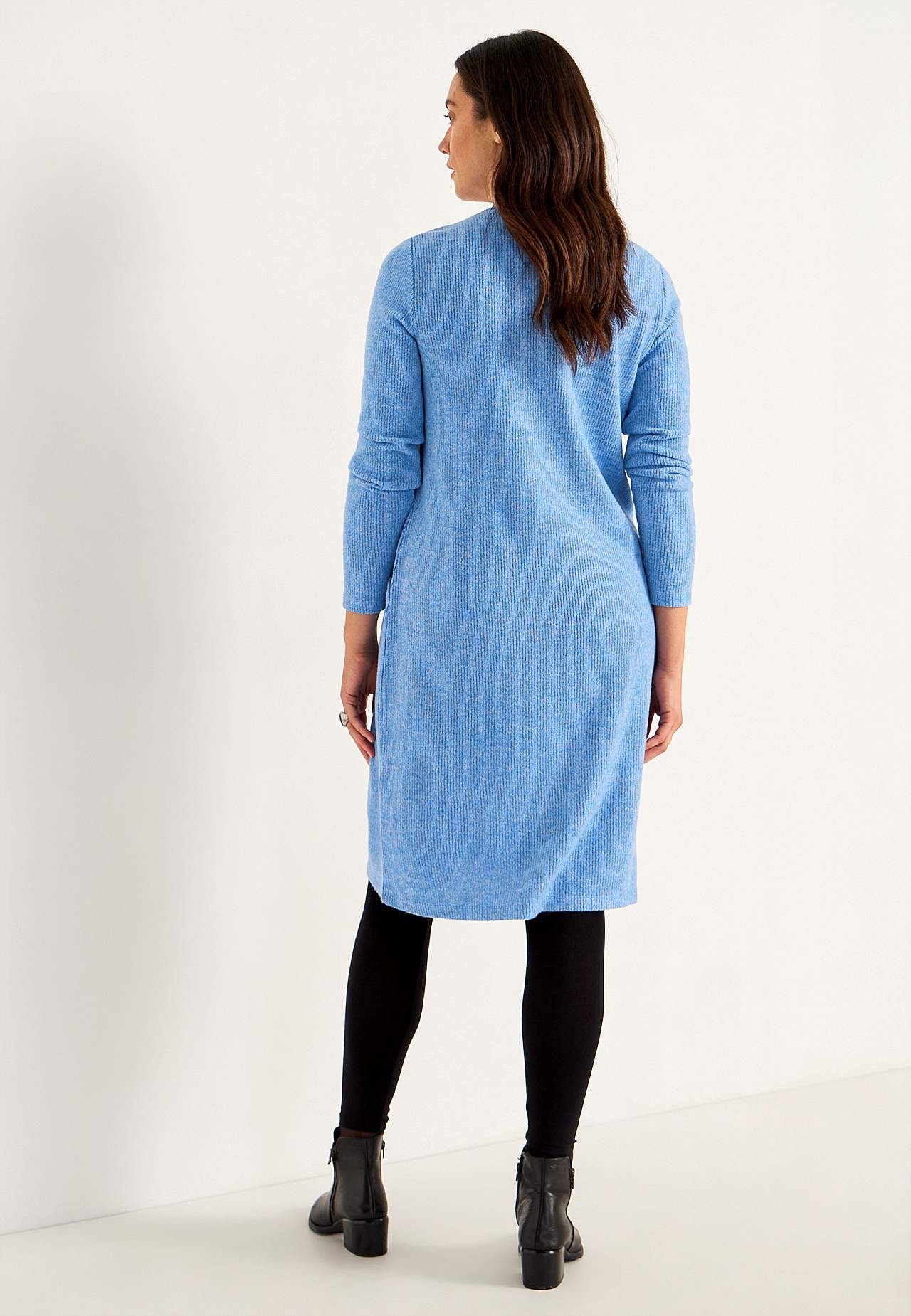Super weiches Kleid mit Taschen