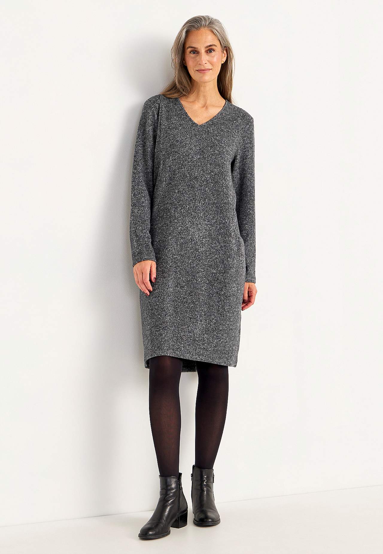 Super weiches Kleid mit Taschen