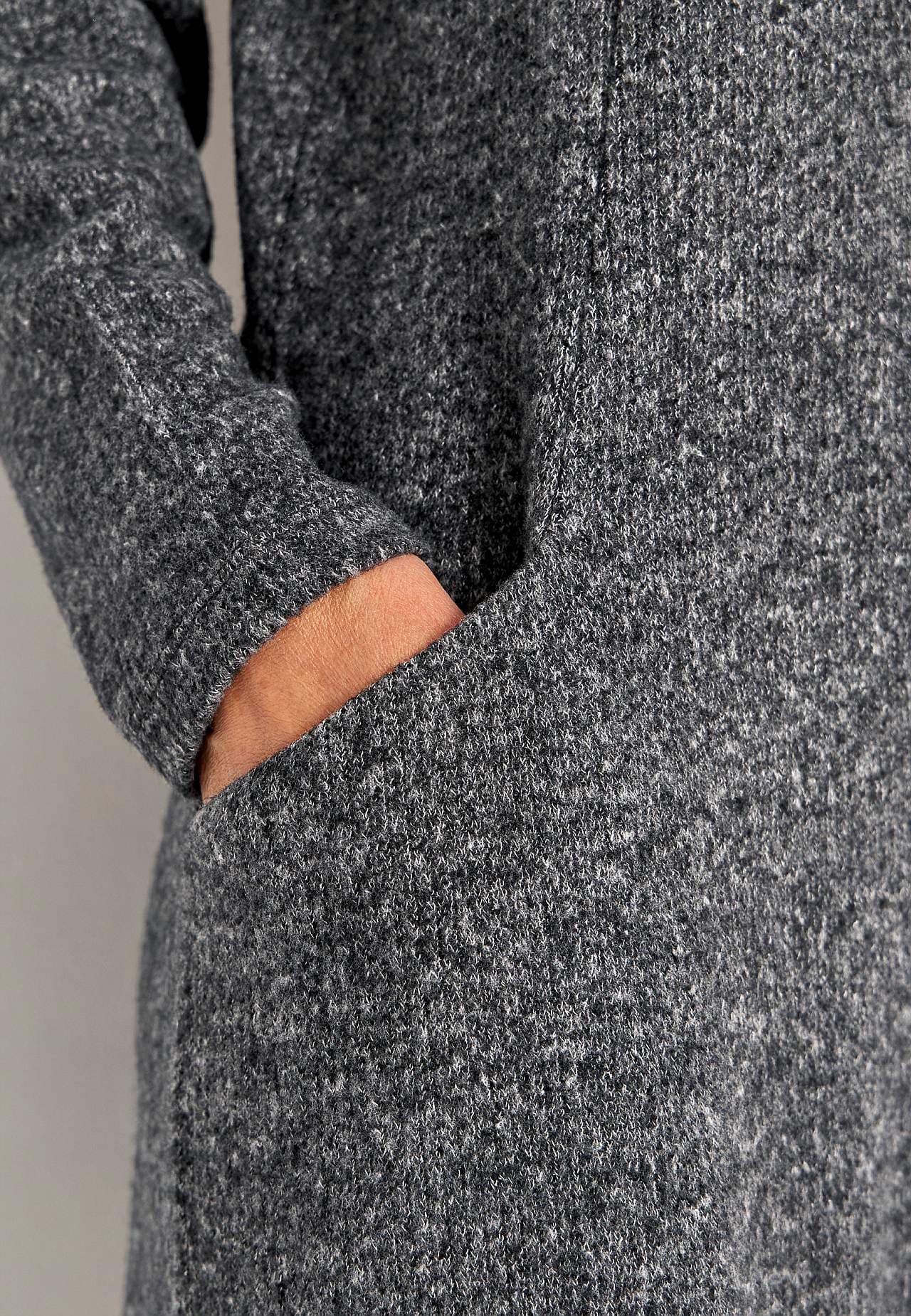 Super weiches Kleid mit Taschen
