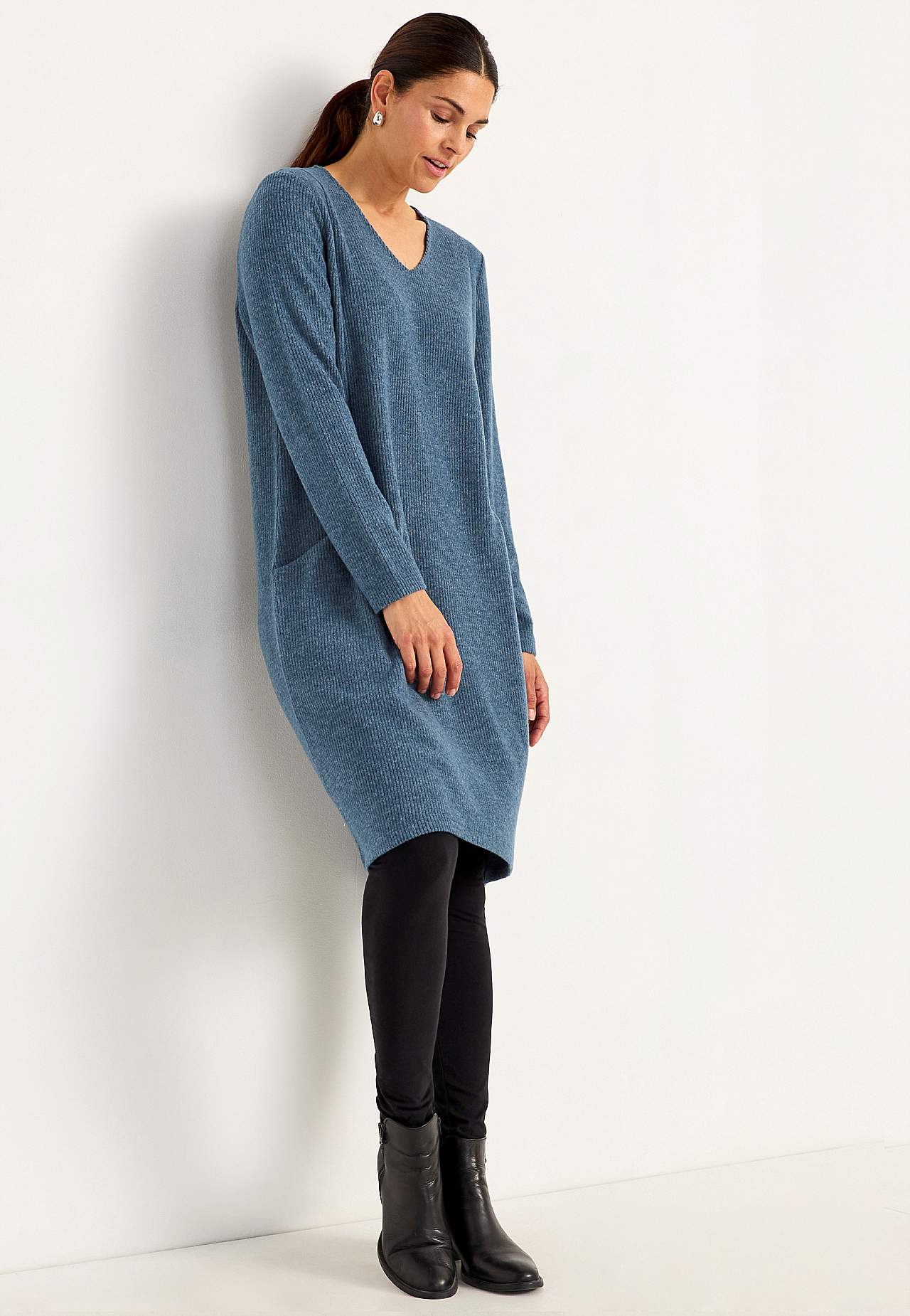 Super weiches Kleid mit Taschen