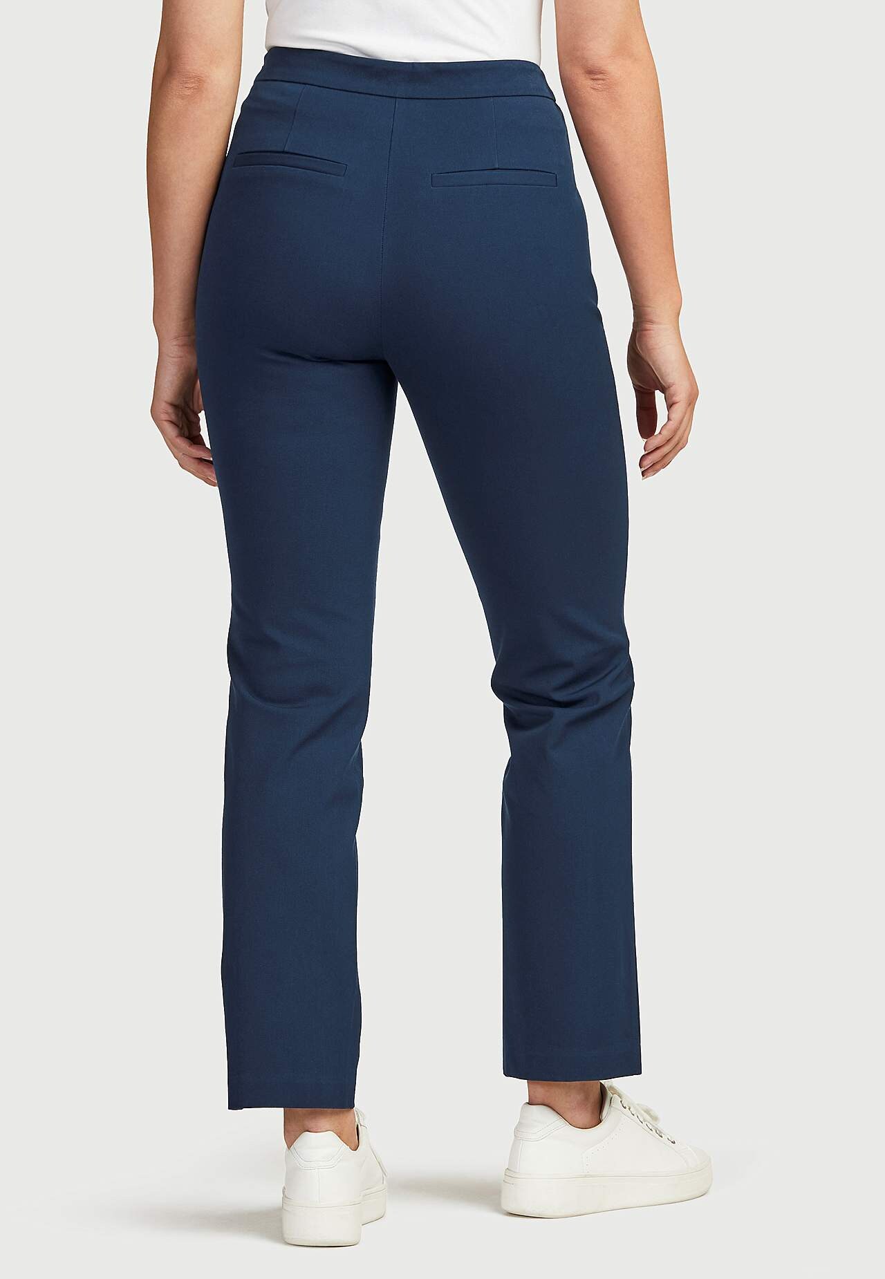 Gerade Hose mit einem Strecken Anemone