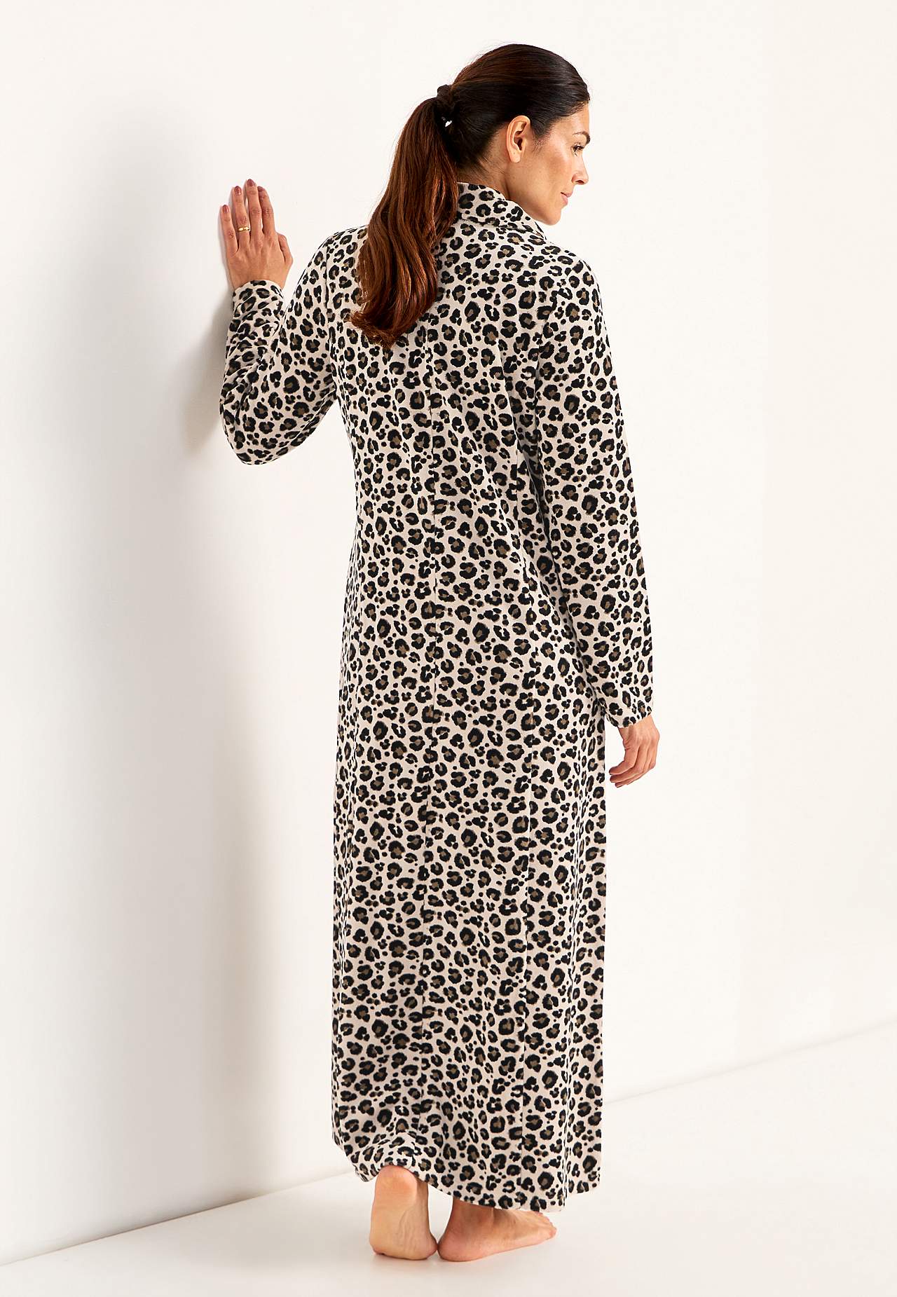 Velourer, langer Morgenrock Wilma