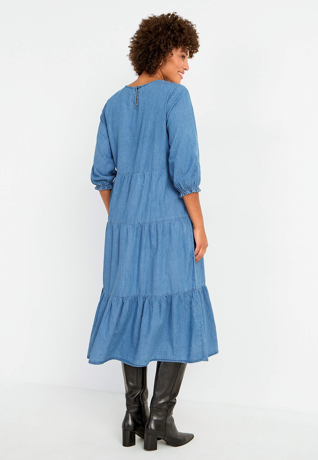 Jeanskleid mit Rüschenröcken
