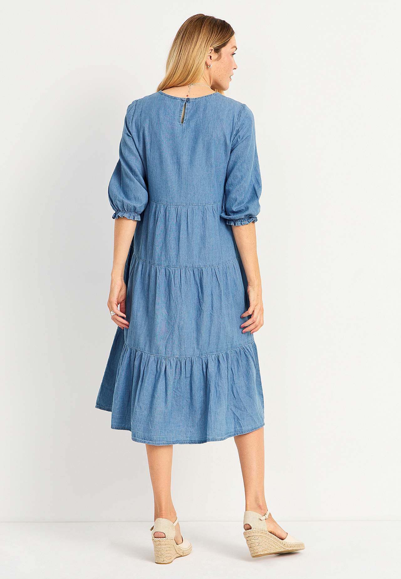 Jeanskleid mit Rüschenröcken