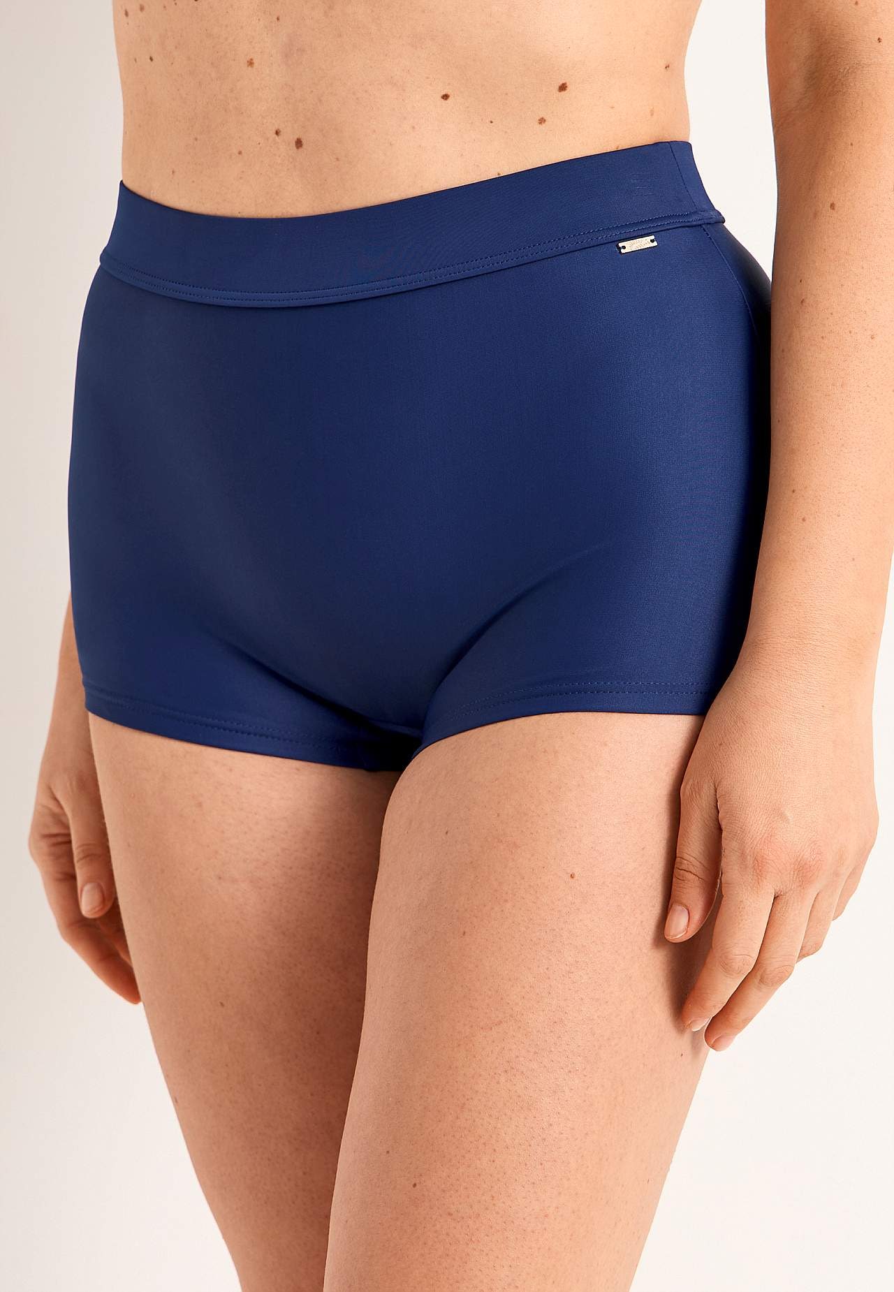 Bikini-Unterteil mit kurzem Bein