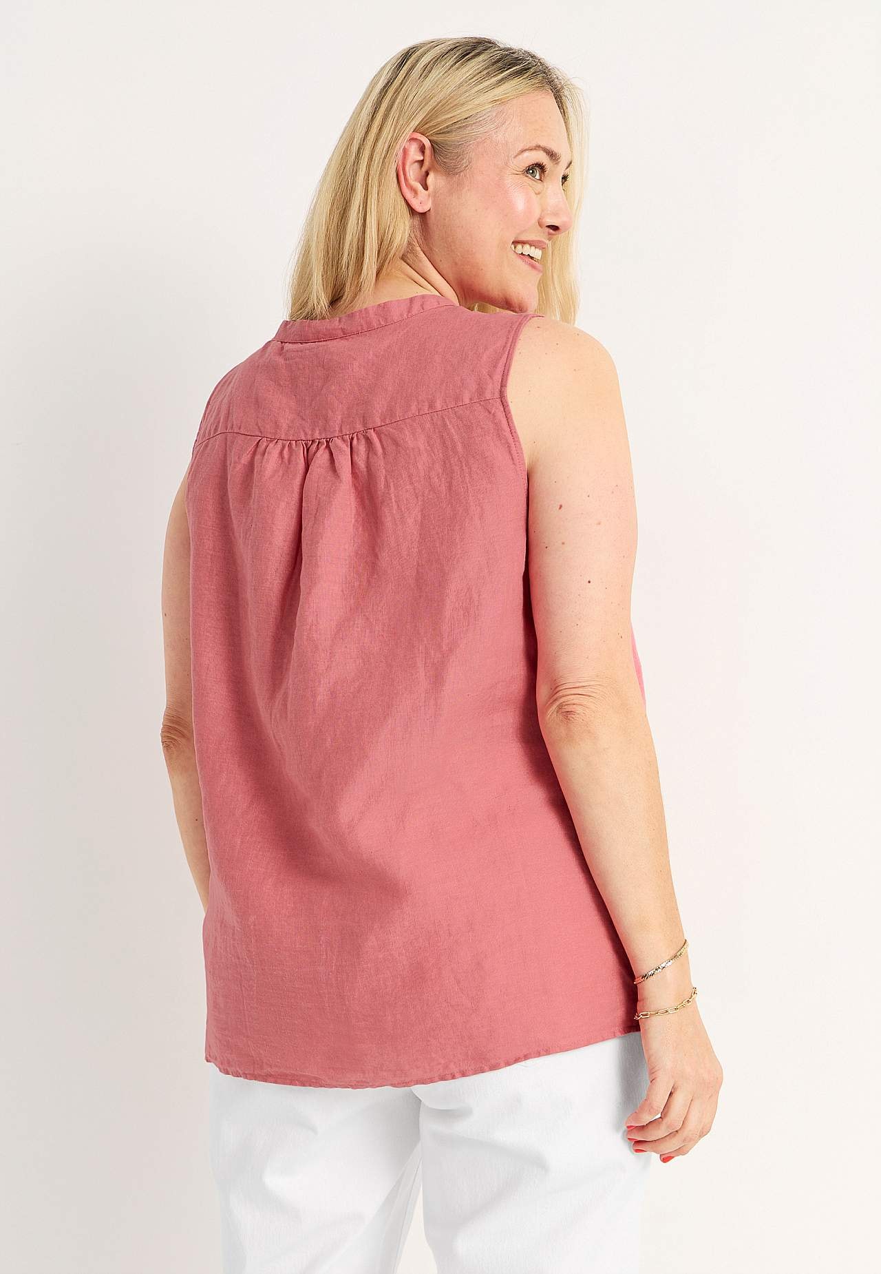 Leinen-Bluse Premium mit ärmellosem Design