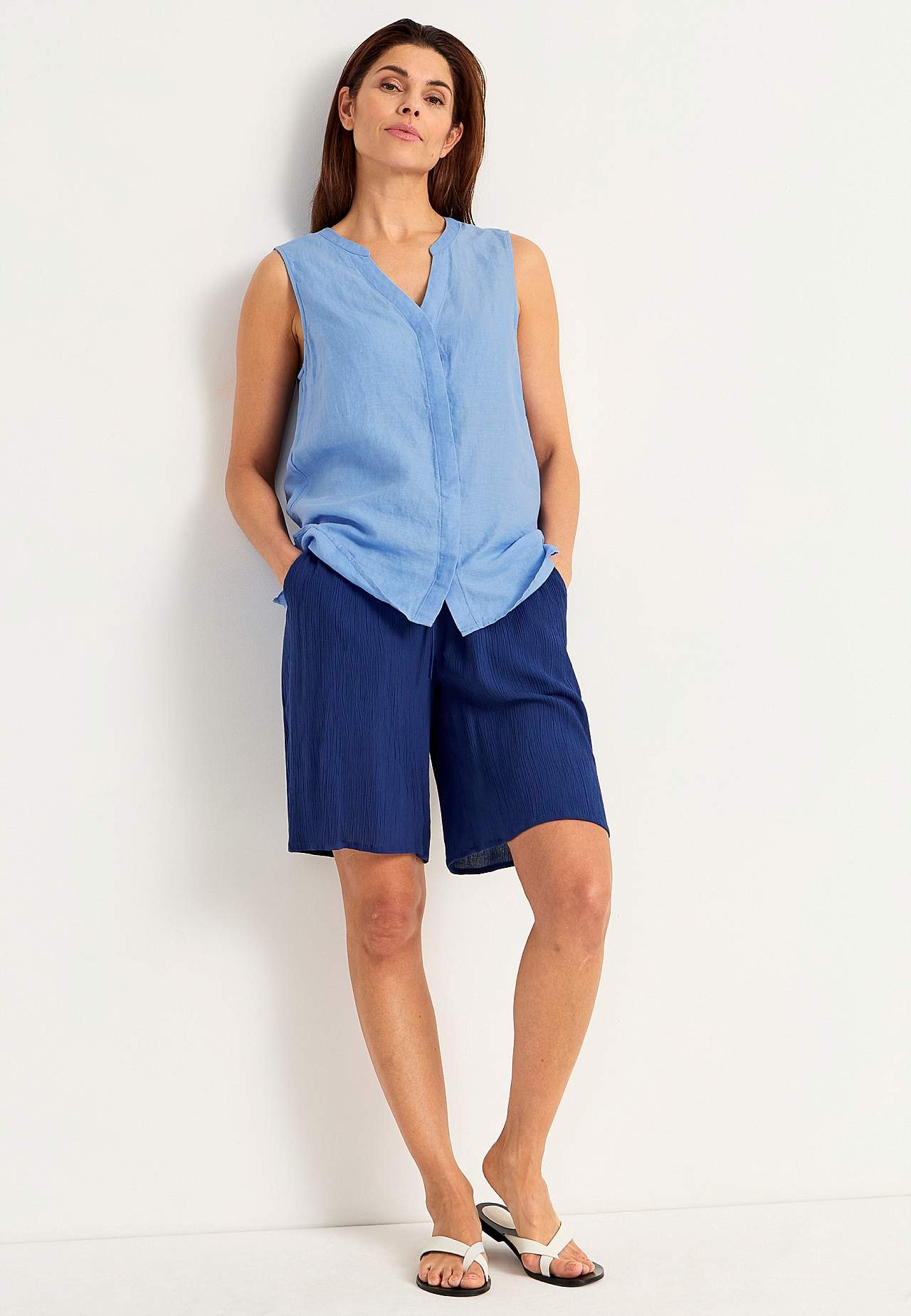 Leinen-Bluse Premium mit ärmellosem Design