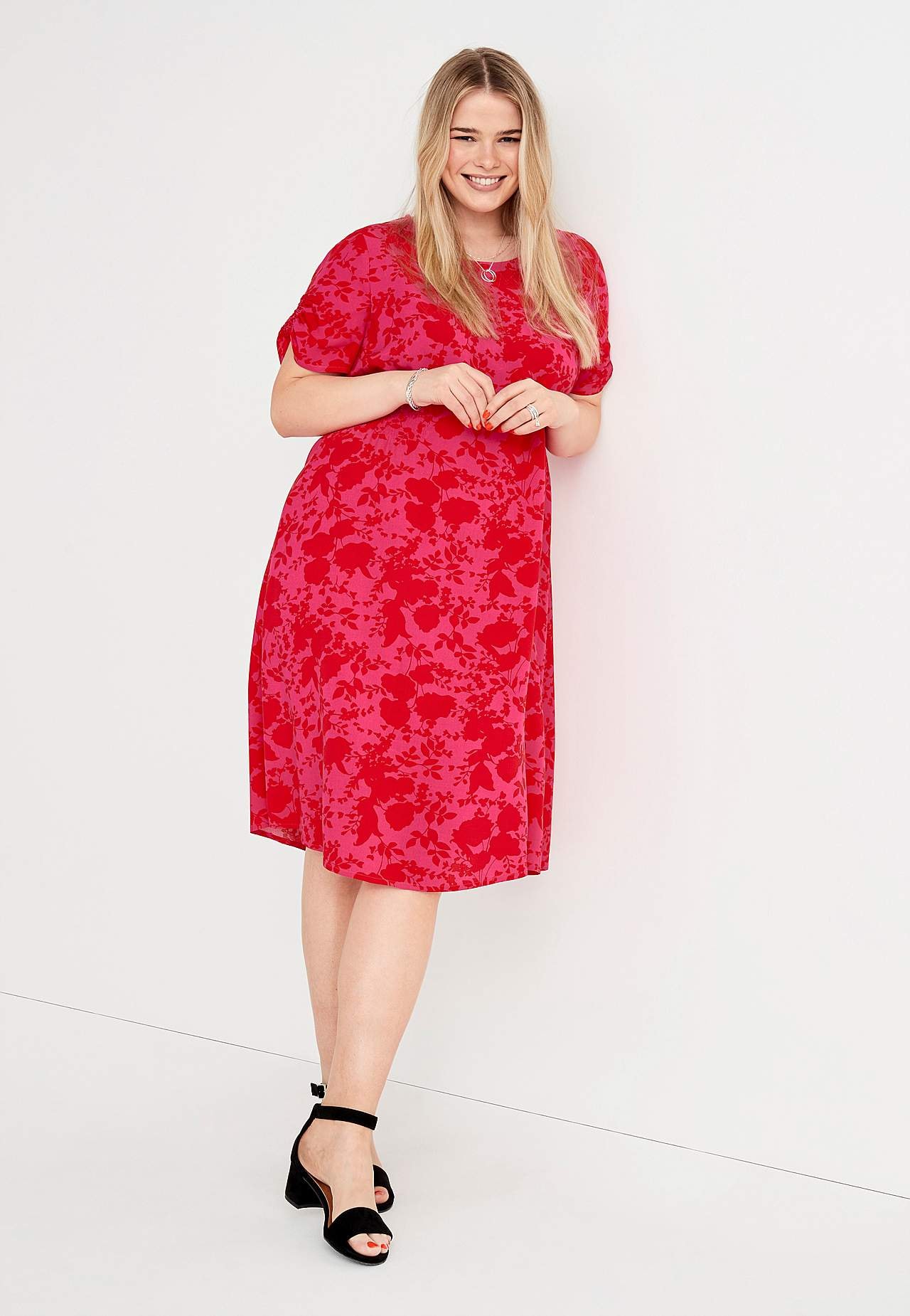 Gemustertes Kleid