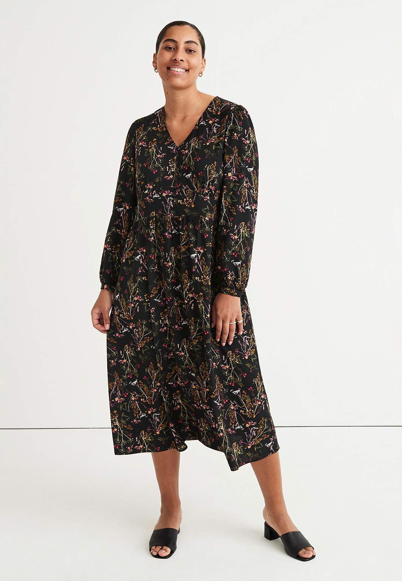 Gemustertes Kleid
