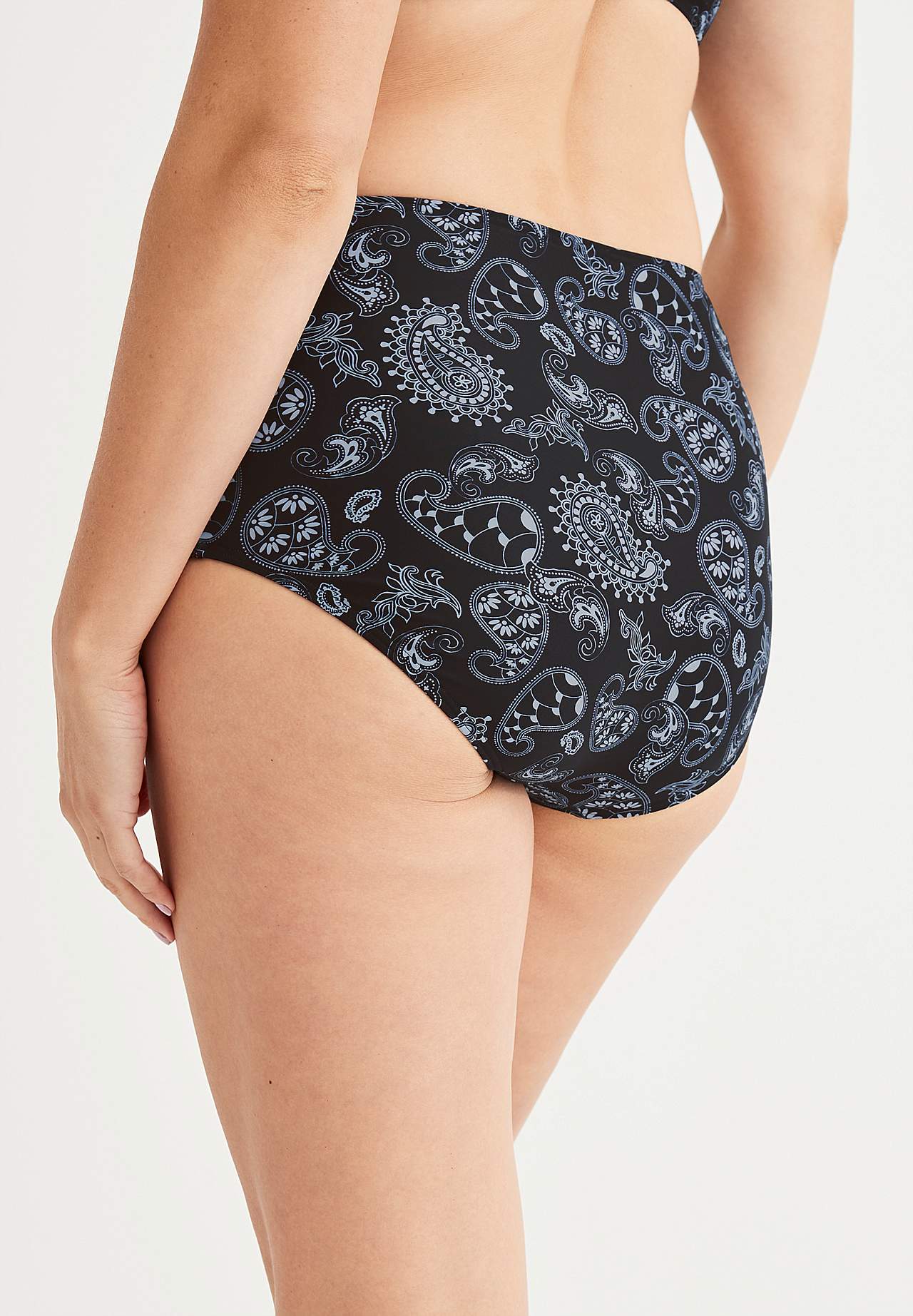 Bikini-Unterteil mit hohem Bund und einem Paisley-Muster