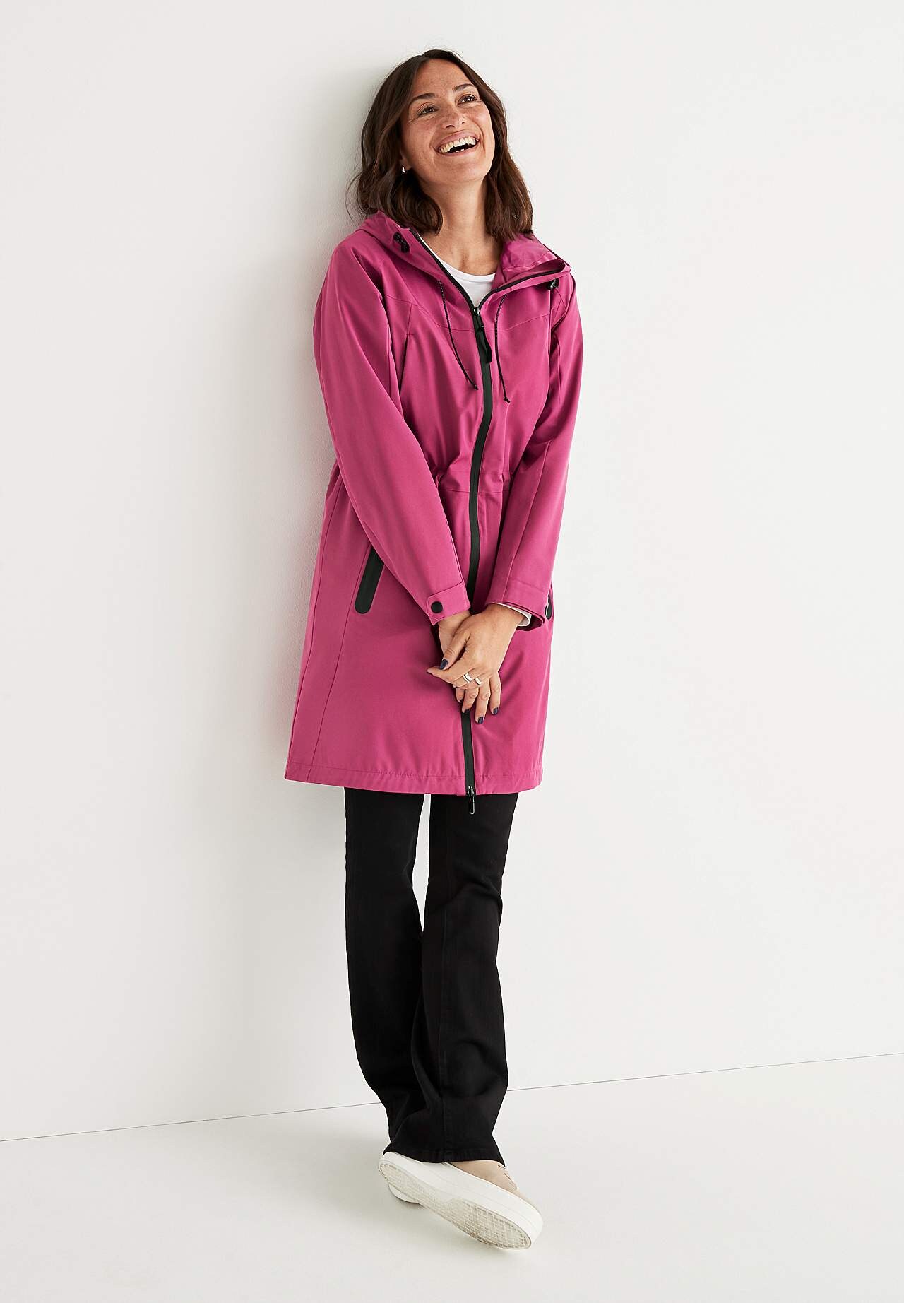 Wind- und wasserabweisende Jacke