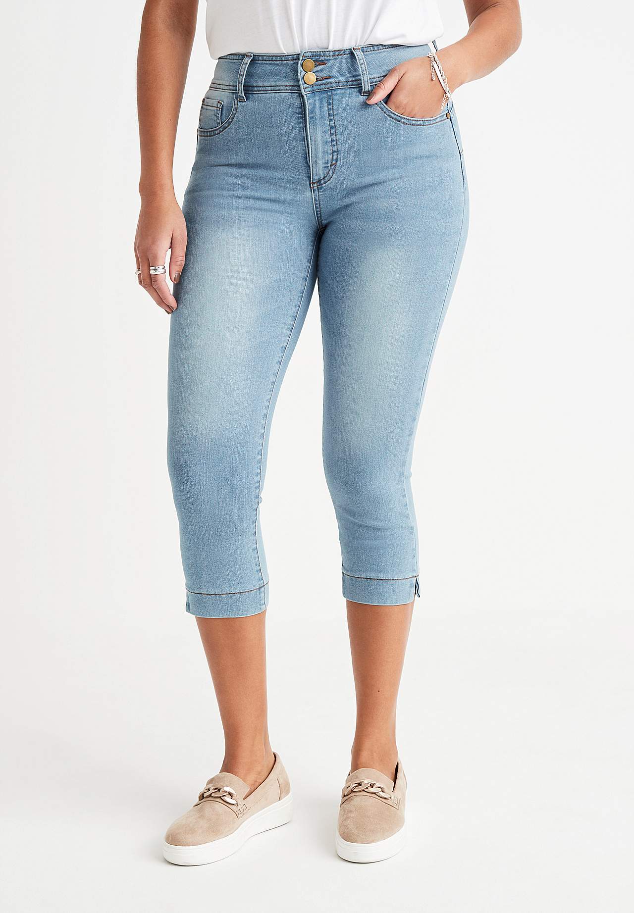 Elastische Cropped Jeans mit modellierendem Effekt