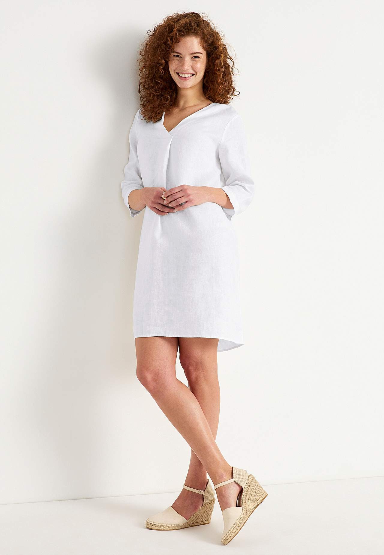 Leinenkleid Premium mit V-Ausschnitt Joanne