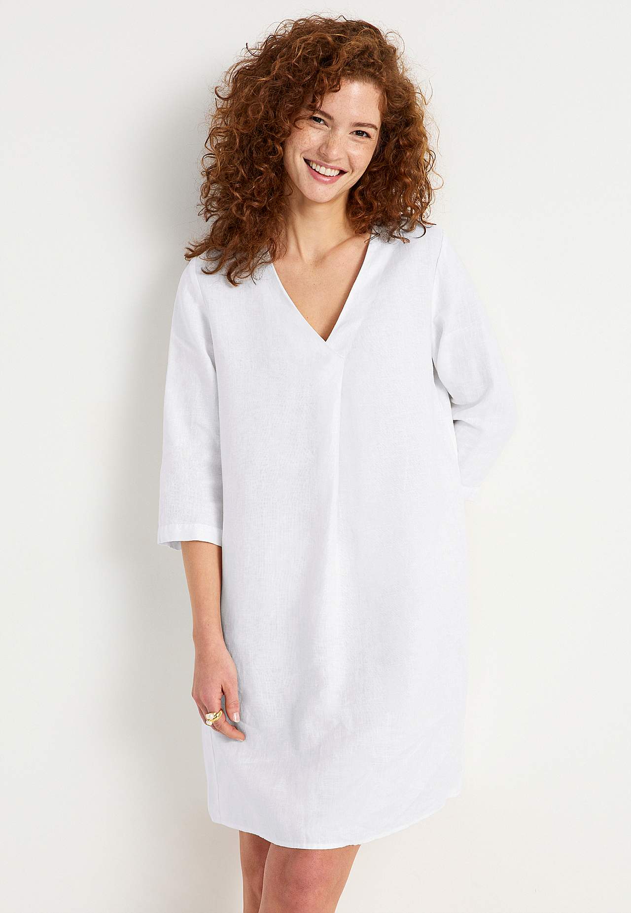 Leinenkleid Premium mit V-Ausschnitt Joanne