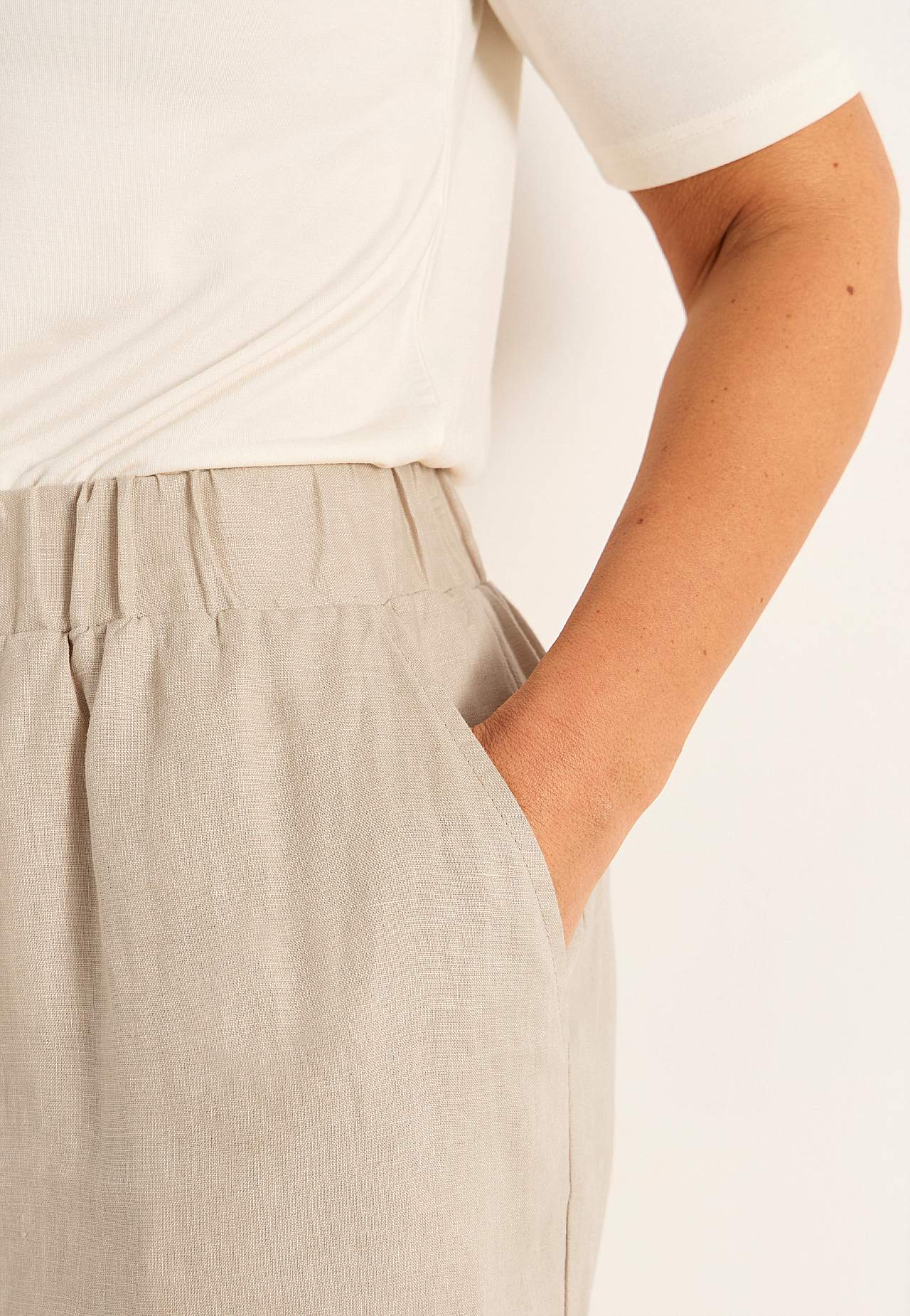 Leinenshorts Premium mit Gummiband in der Taille