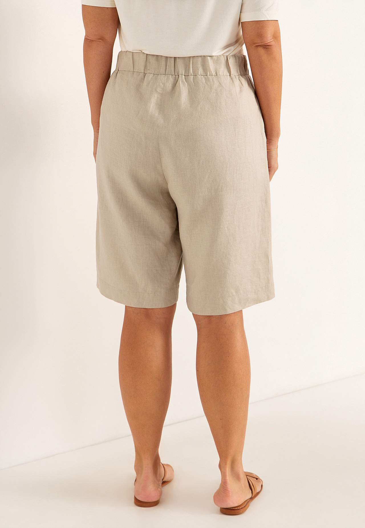 Leinenshorts Premium mit Gummiband in der Taille