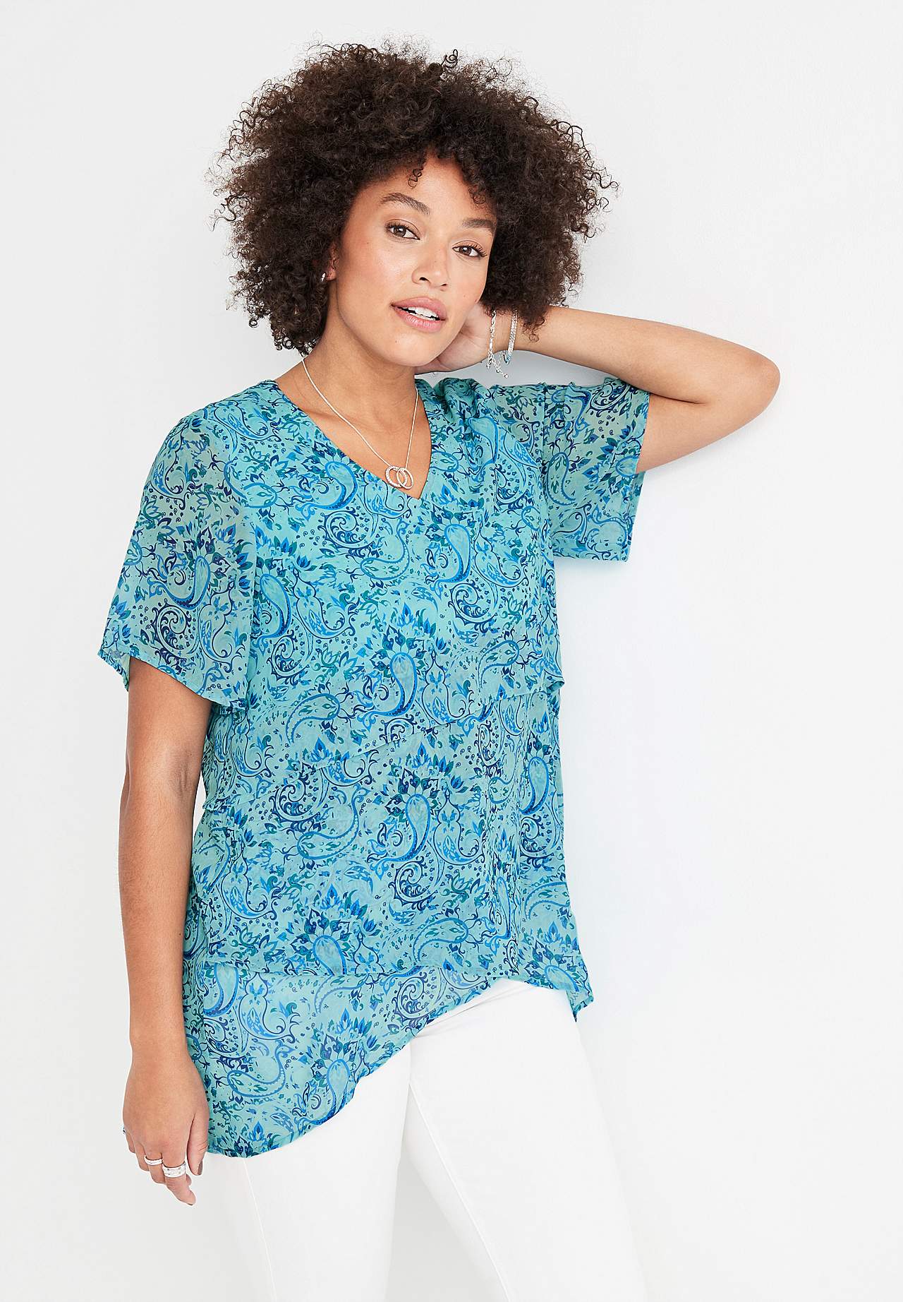 Chiffon-Tunika mit einem Paisley-Muster