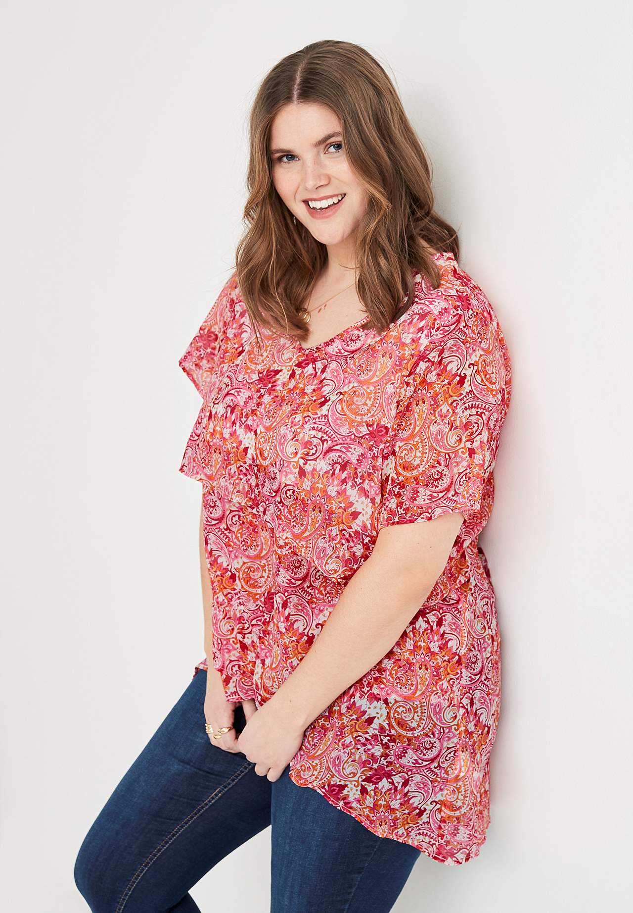 Chiffon-Tunika mit einem Paisley-Muster