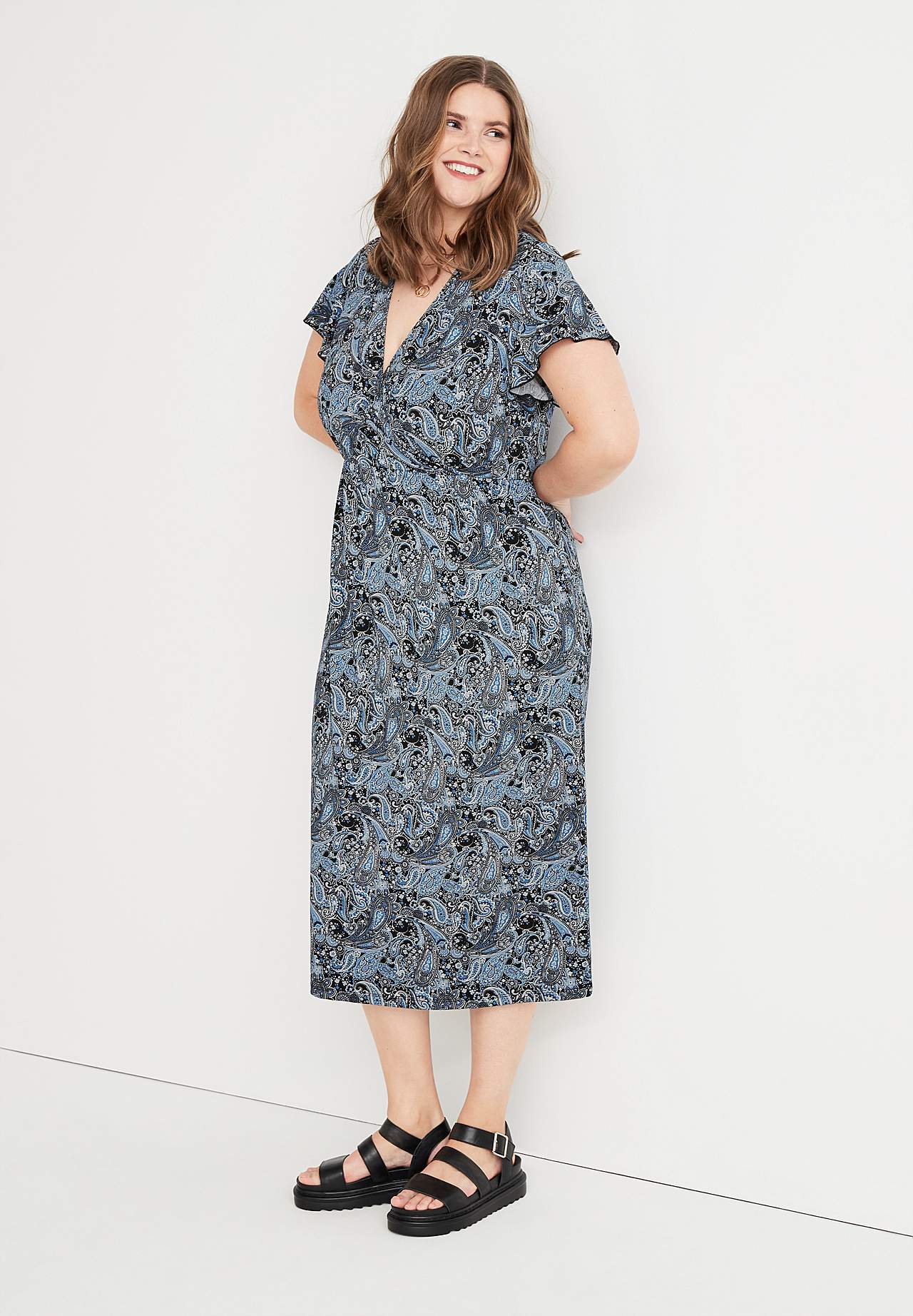 Gemustertes Maxikleid mit Schneidnaht in der Taille