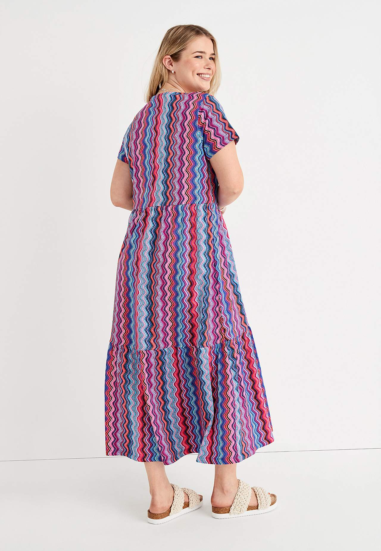 Gemustertes Jerseykleid mit Rüschenrock