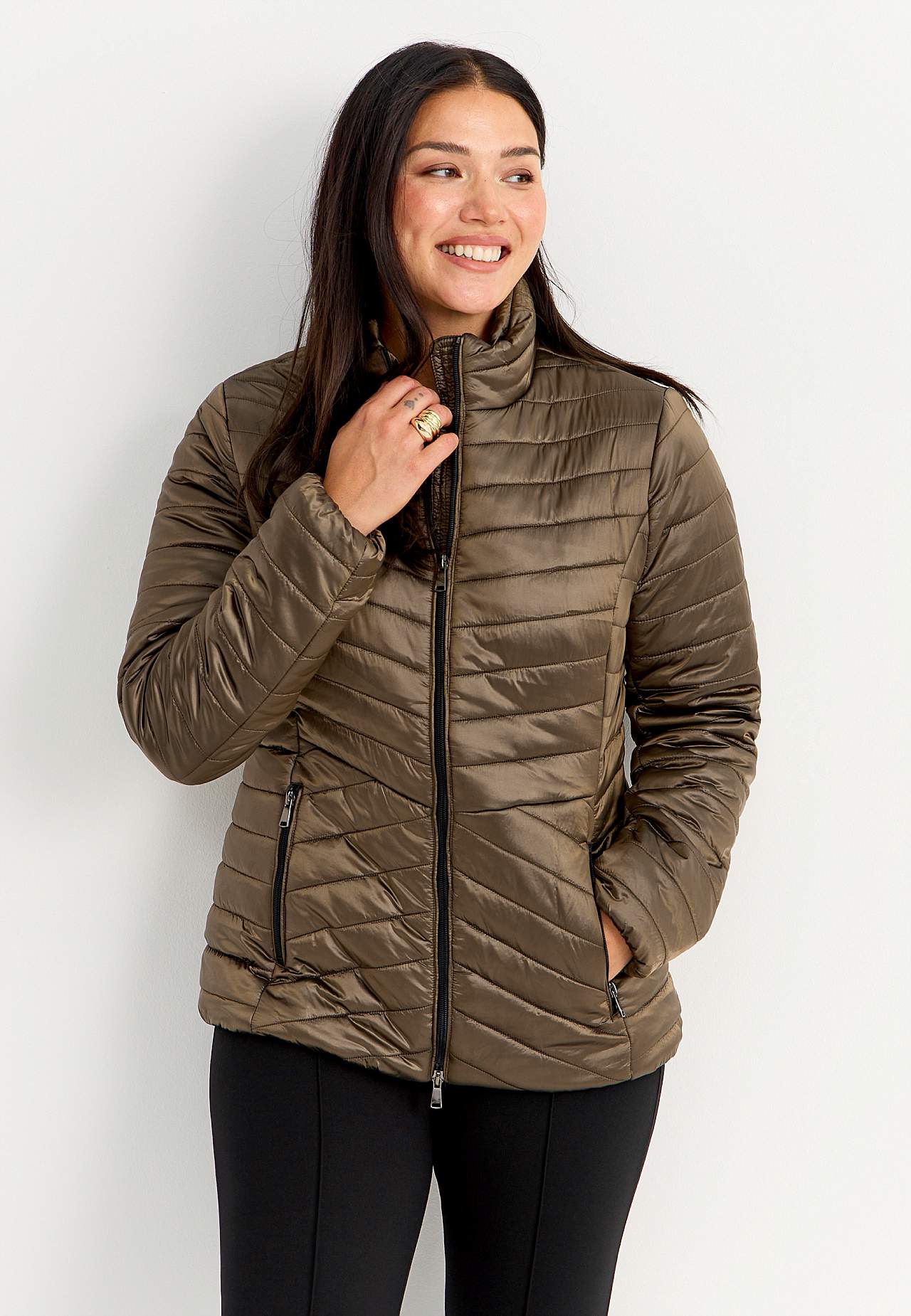 Schimmernde leichte Pufferjacke