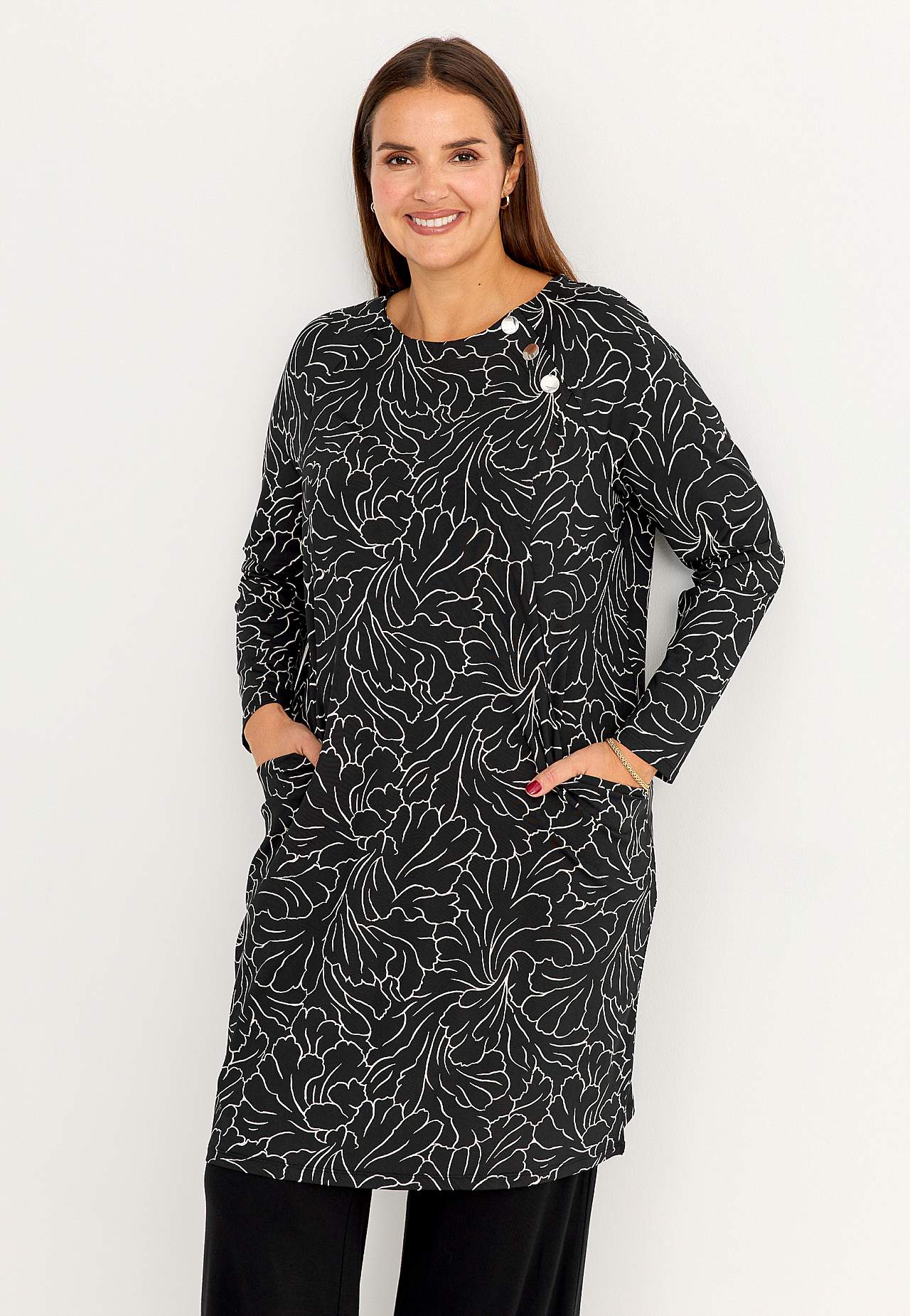 Gemustertes Jerseykleid mit Taschen