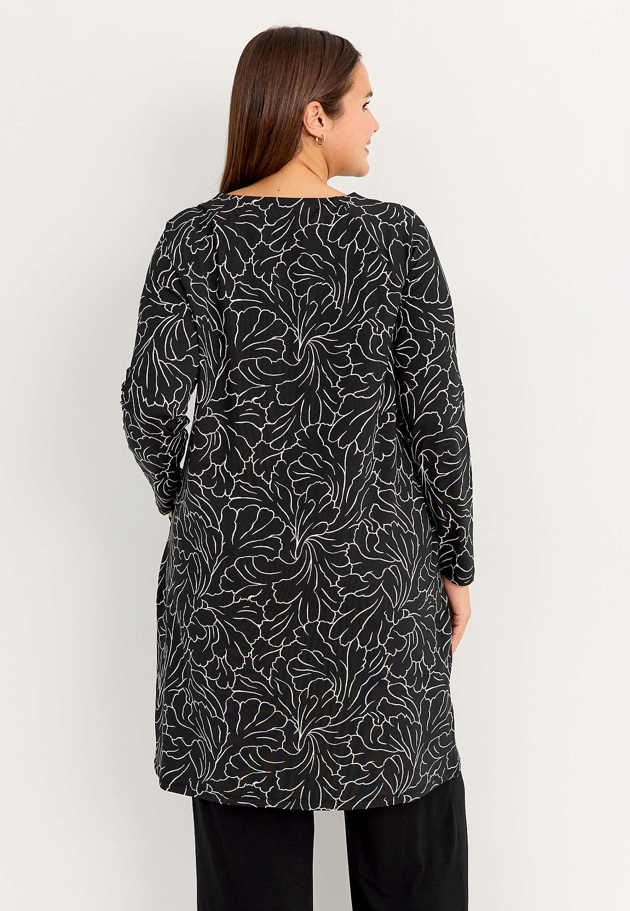 Gemustertes Jerseykleid mit Taschen