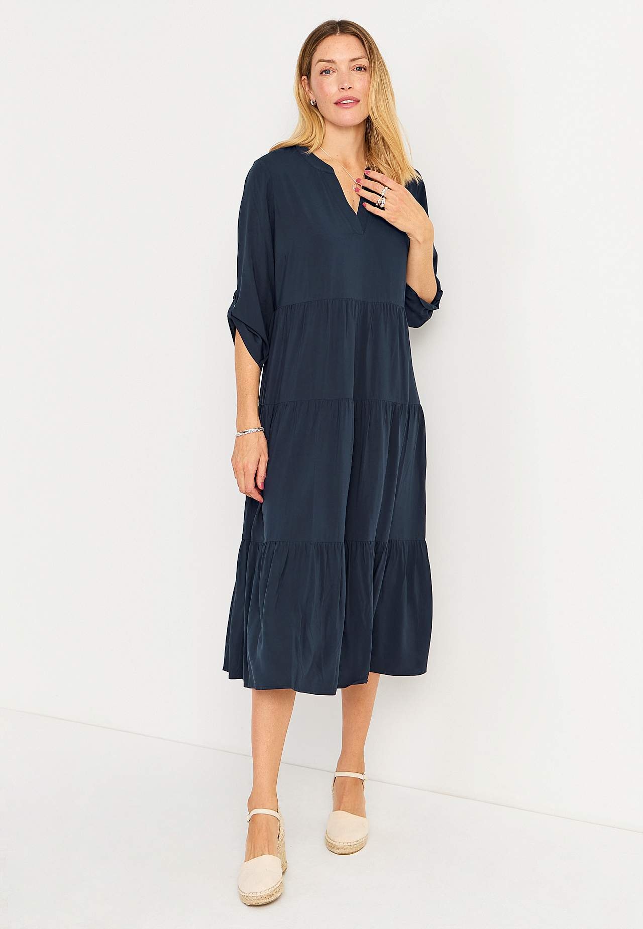Kleid mit Volants