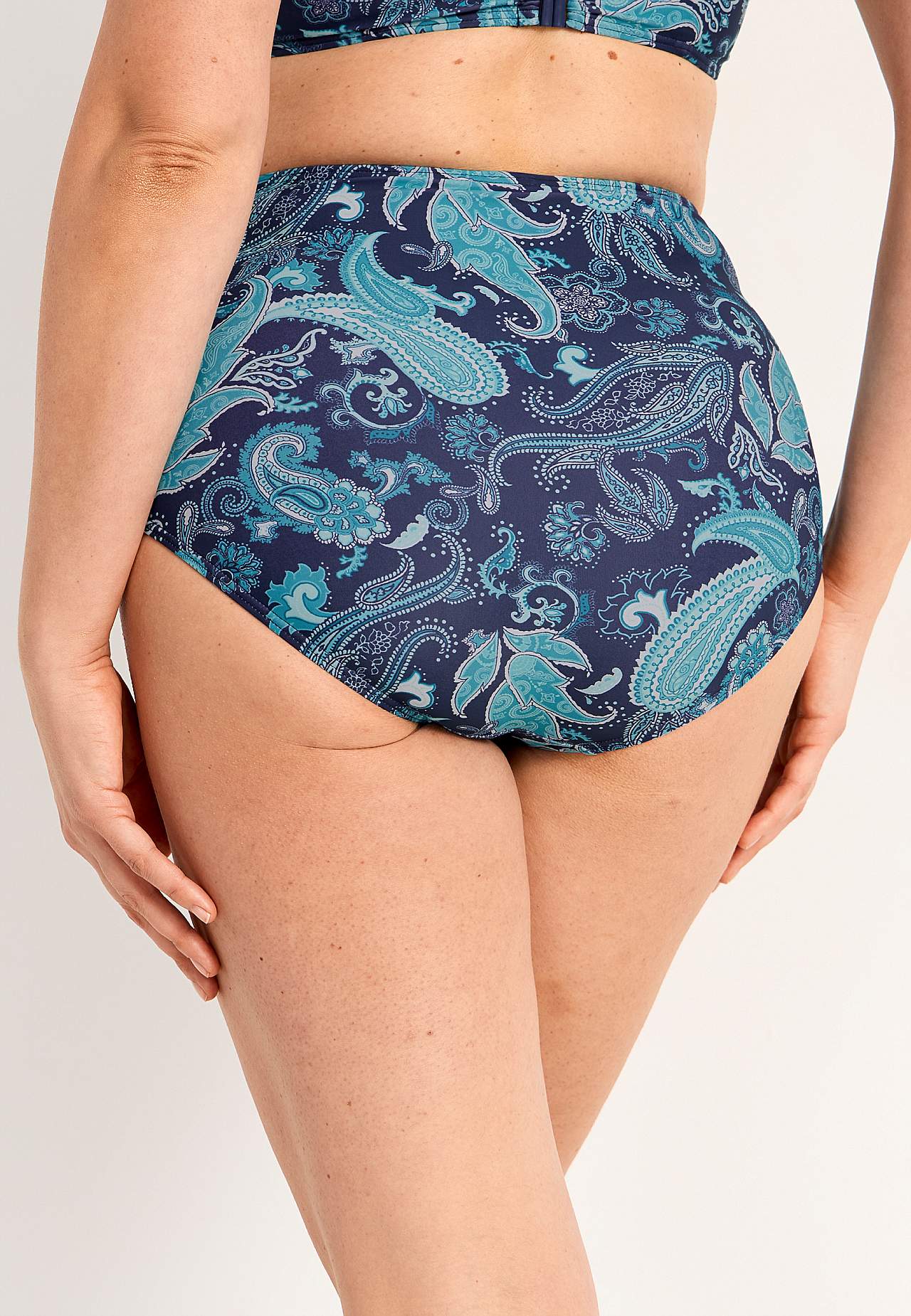 Bikini-Unterteil mit hohem Bund