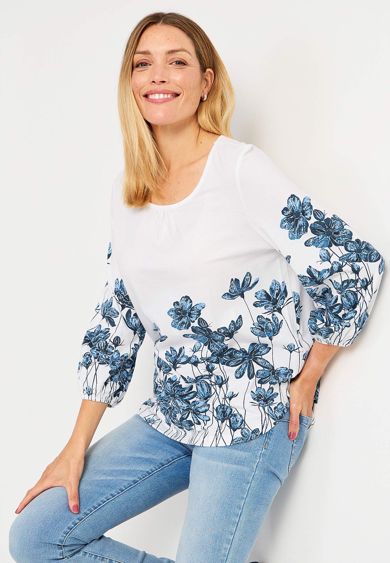 Jersey-Top mit einem Blumen-Muster Engla