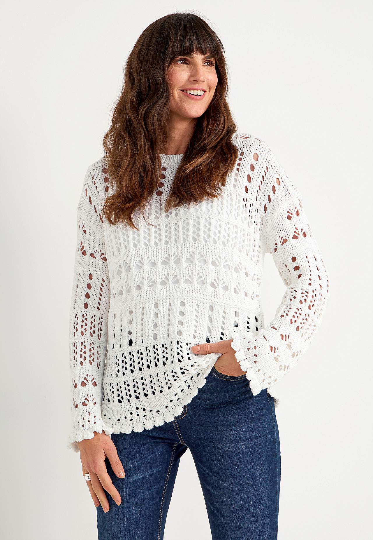 Strickpullover mit Lochmuster