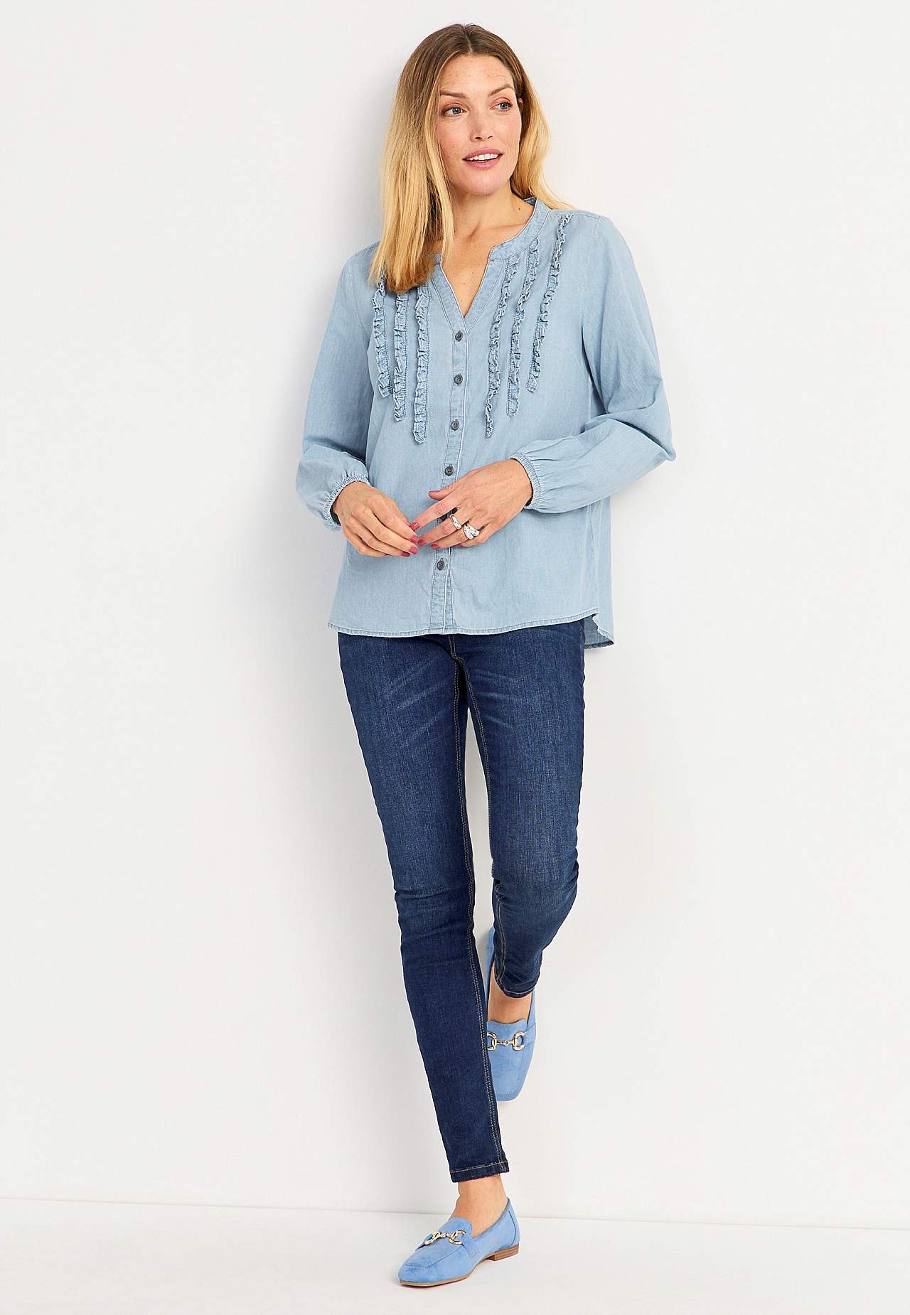 Jeanshemd mit Volants Details