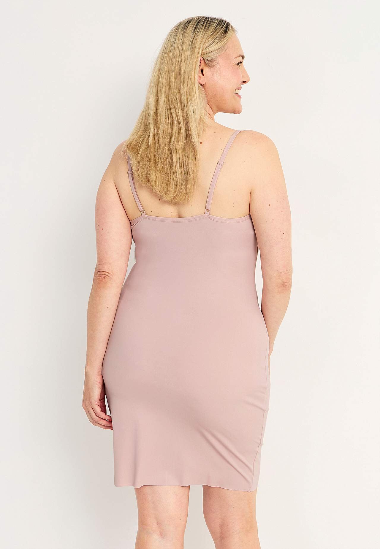 Unterkleid mit modellierendem Effekt