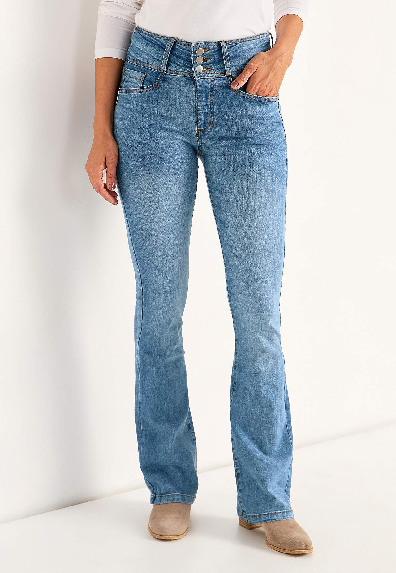 Bootcut-Jeans mit hohem Bund Jennifer