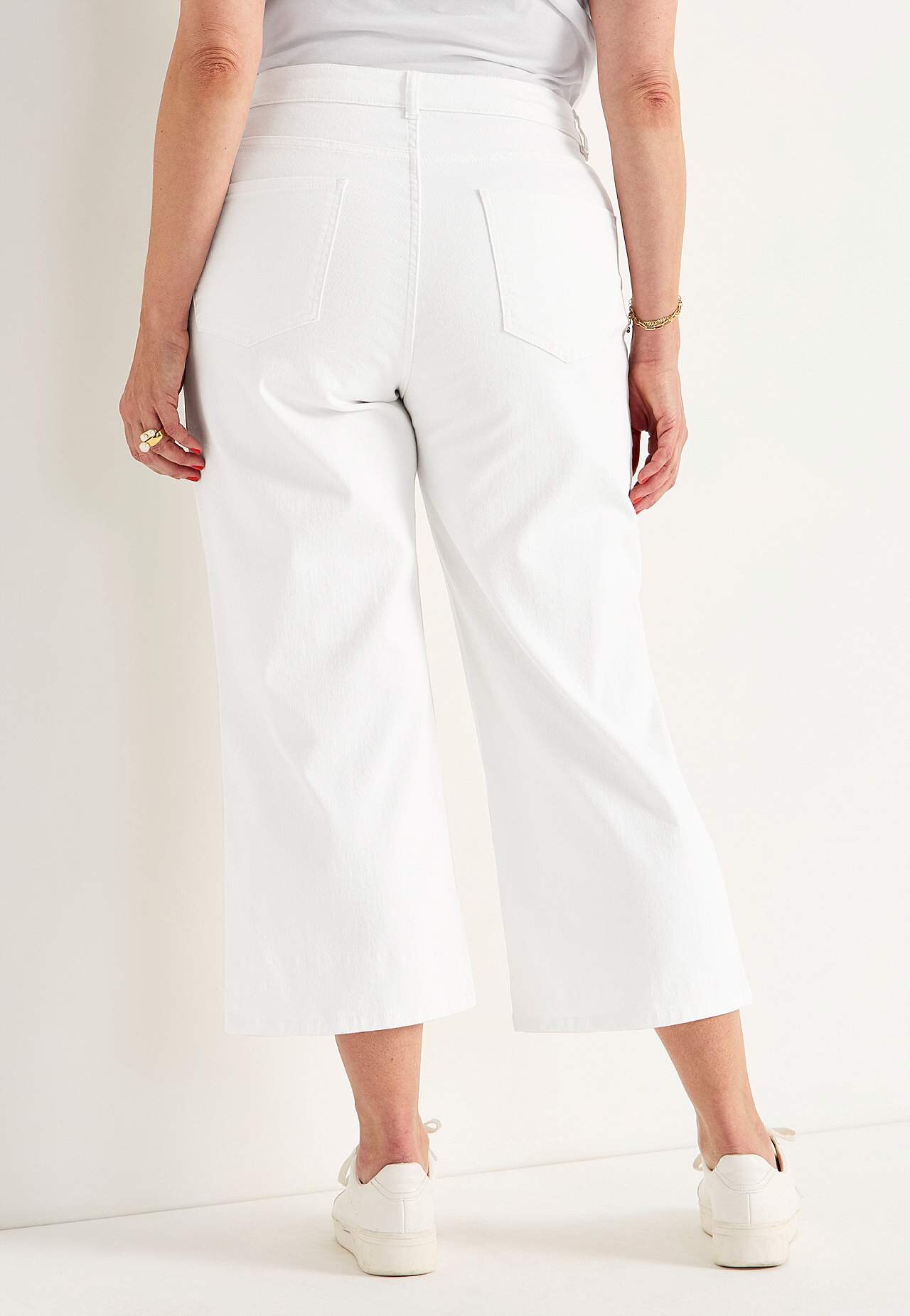 Elastische Knöcheljeans