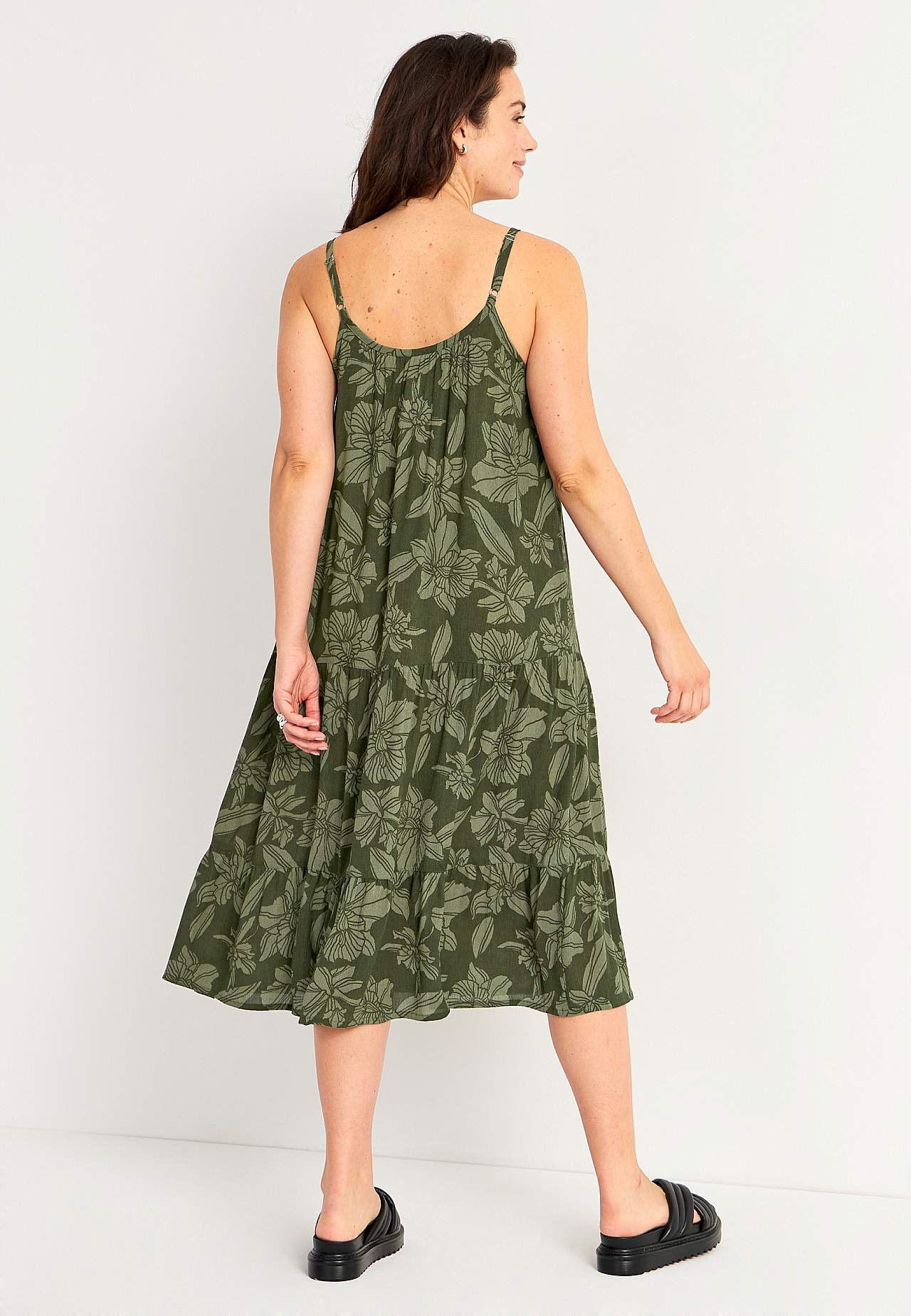 Gemustertes, langes Strandkleid