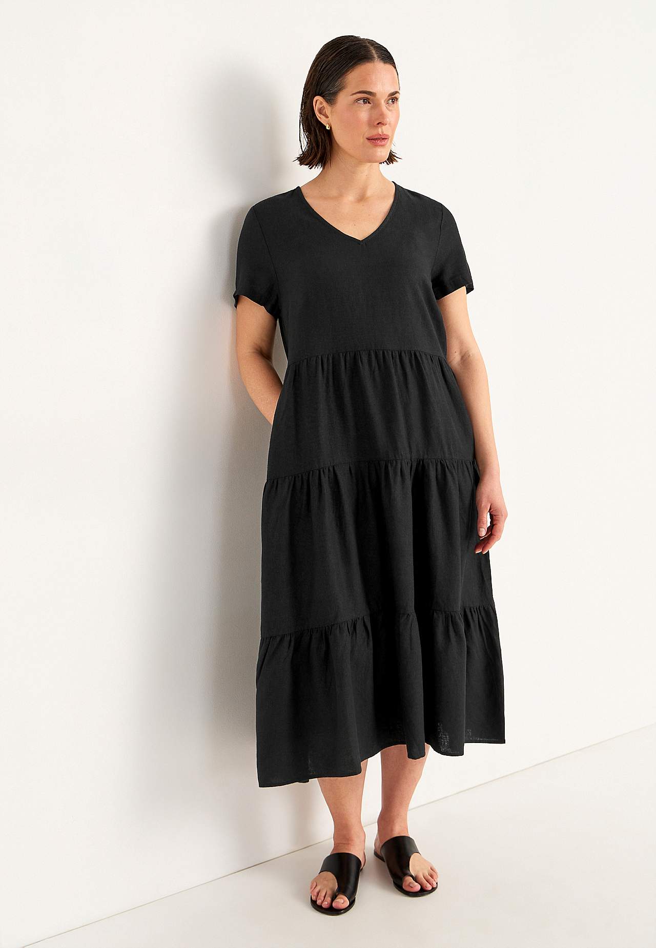 Leinenkleid mit Rüschenröcken