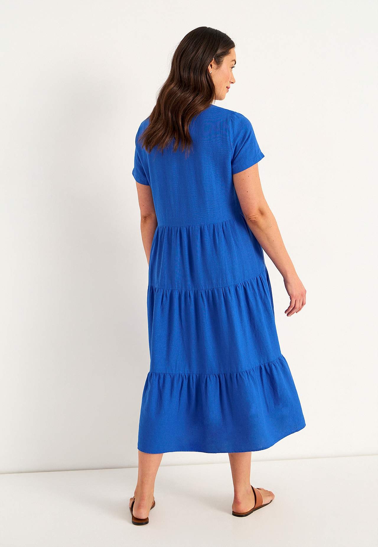 Leinenkleid mit Rüschenröcken