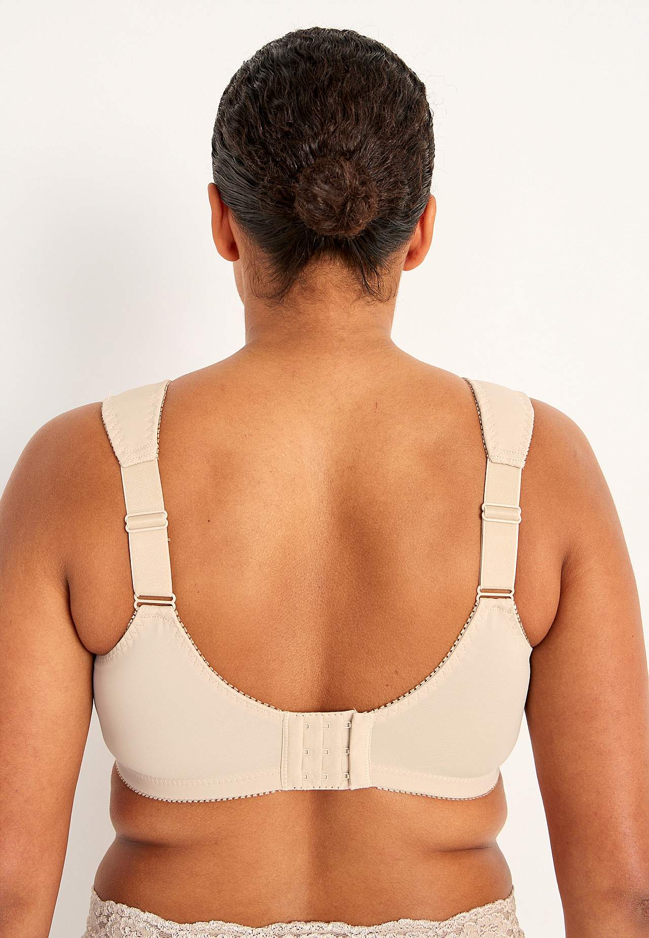 Soft-BH mit Stickerei