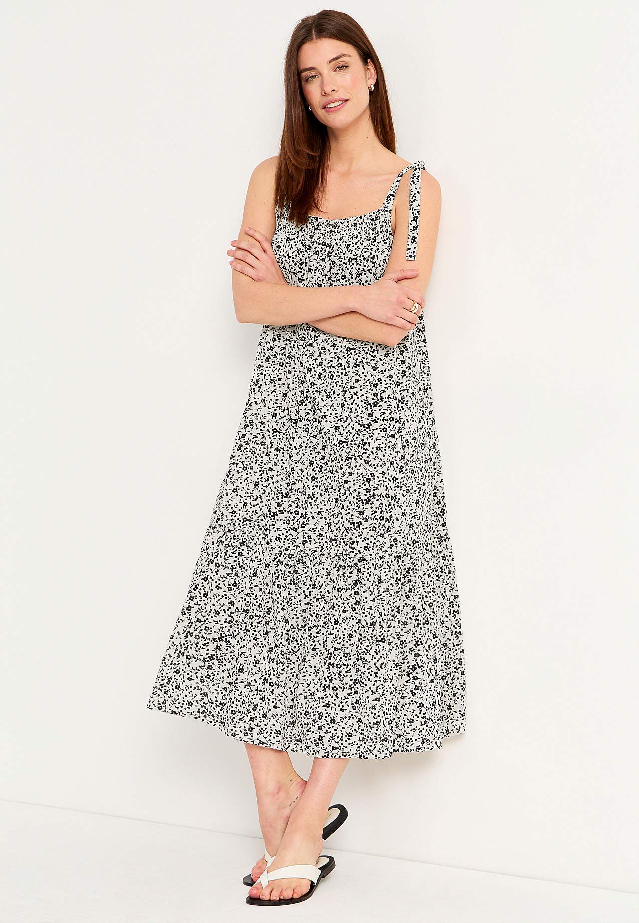 Ärmelloses Rüschenkleid