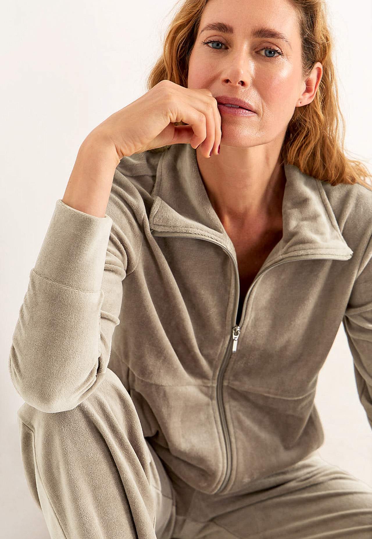 Velours-Jacke mit Verschluss