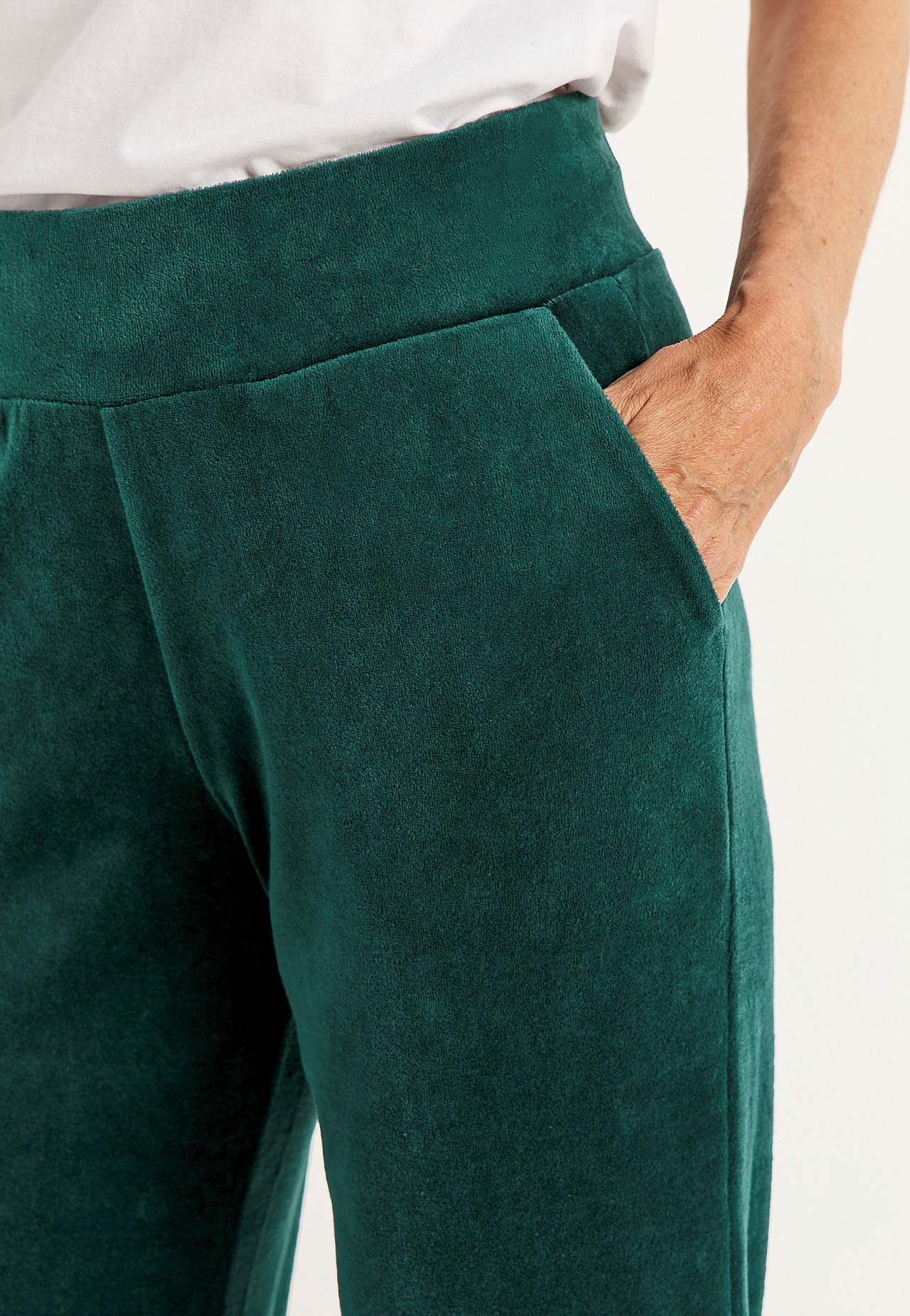 Breite Samthose Wilma