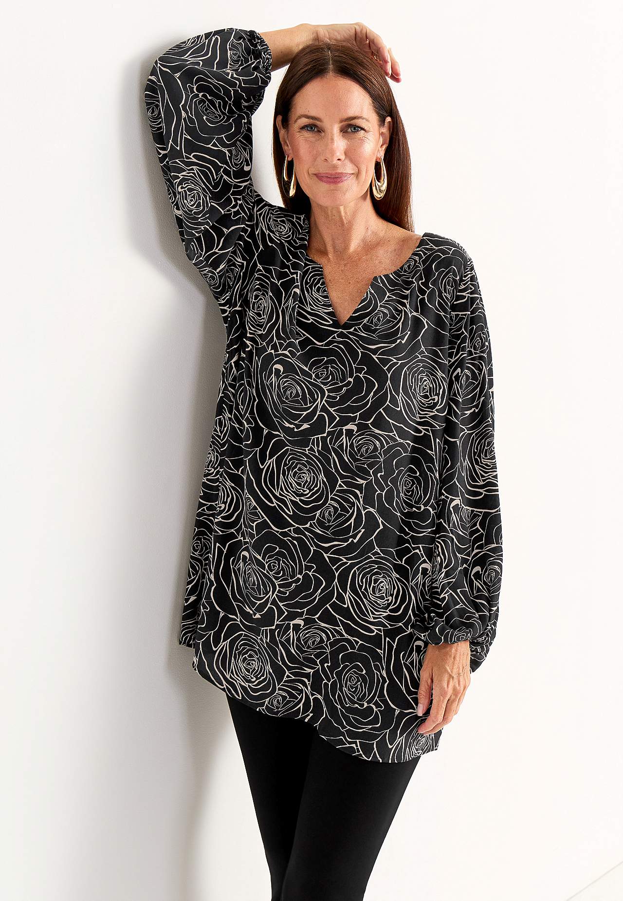 Bluse aus Viskose mit einem Blumen-Muster