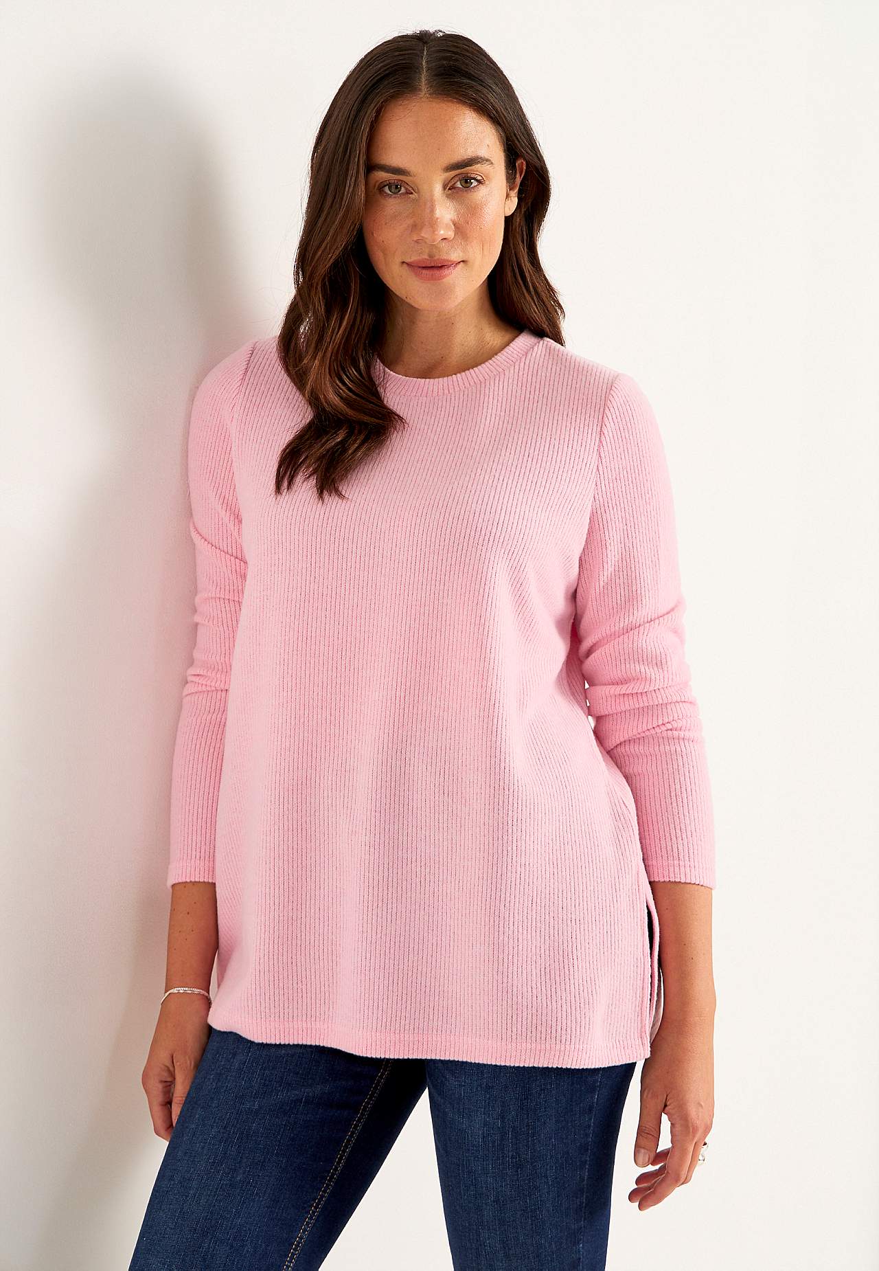 Super weicher Pullover mit Schlitzen